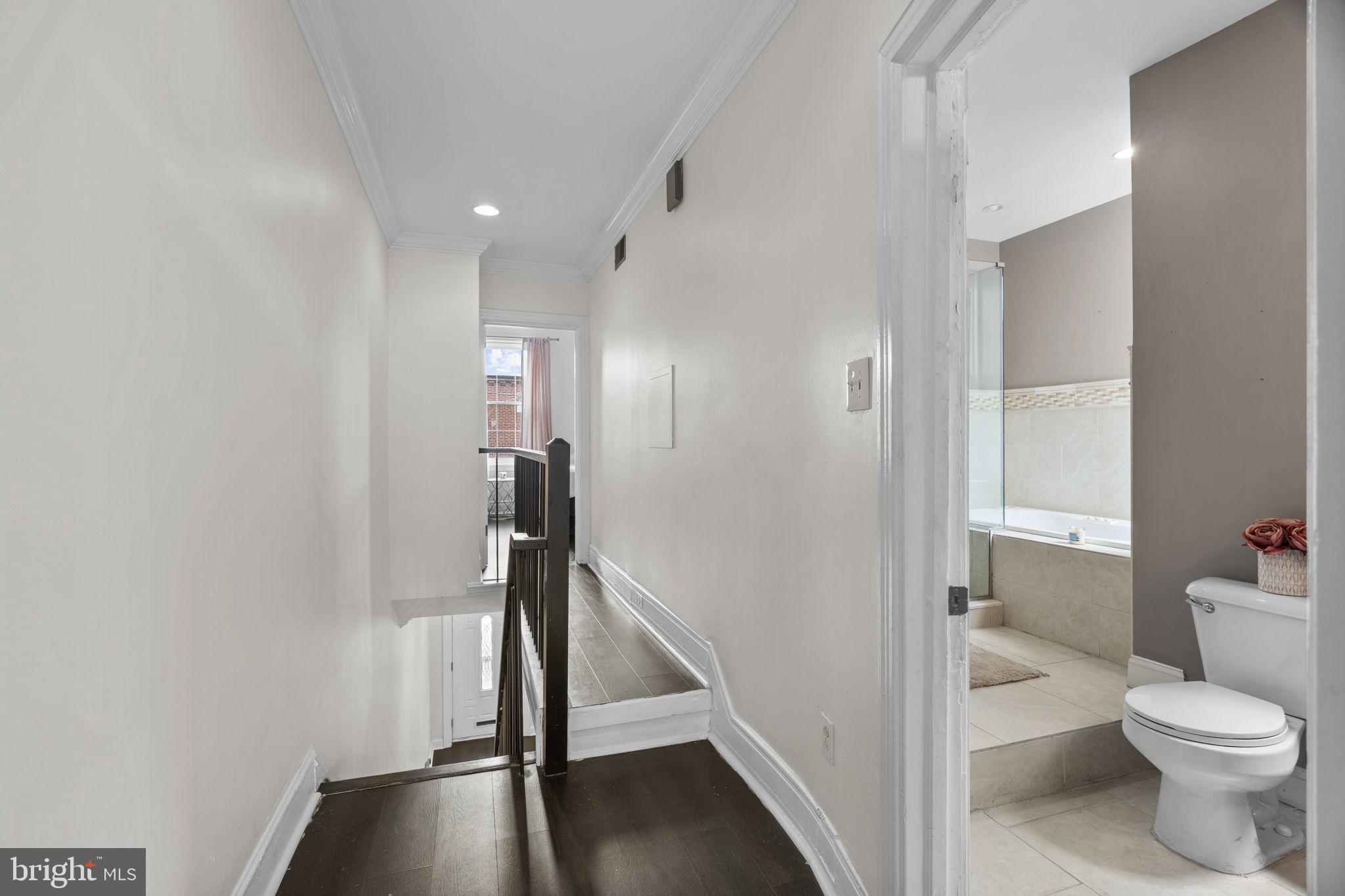 FAIRMOUNT - Residential