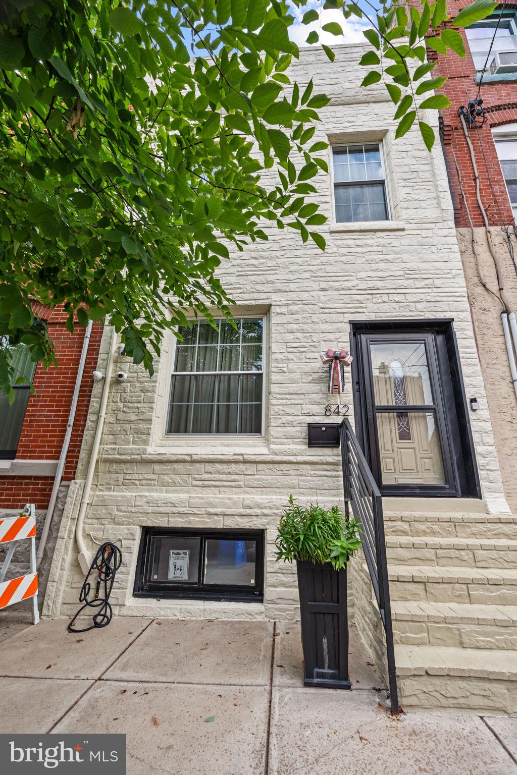 FAIRMOUNT - Residential