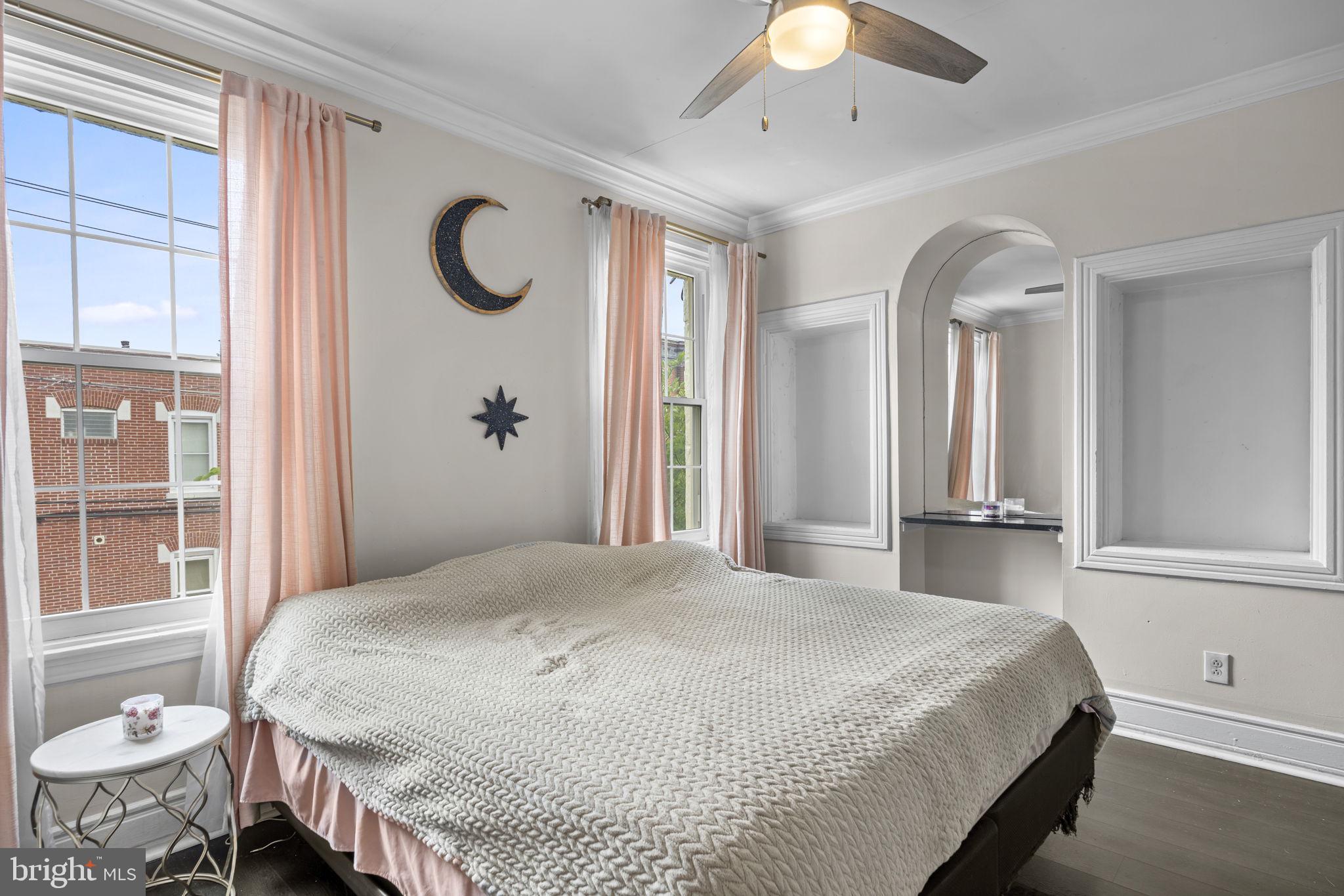 FAIRMOUNT - Residential