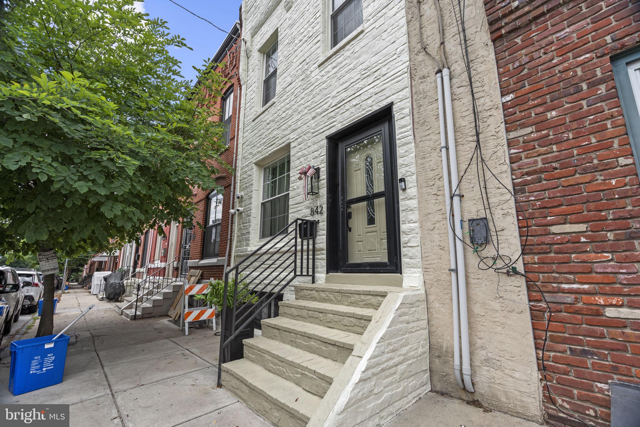 FAIRMOUNT - Residential
