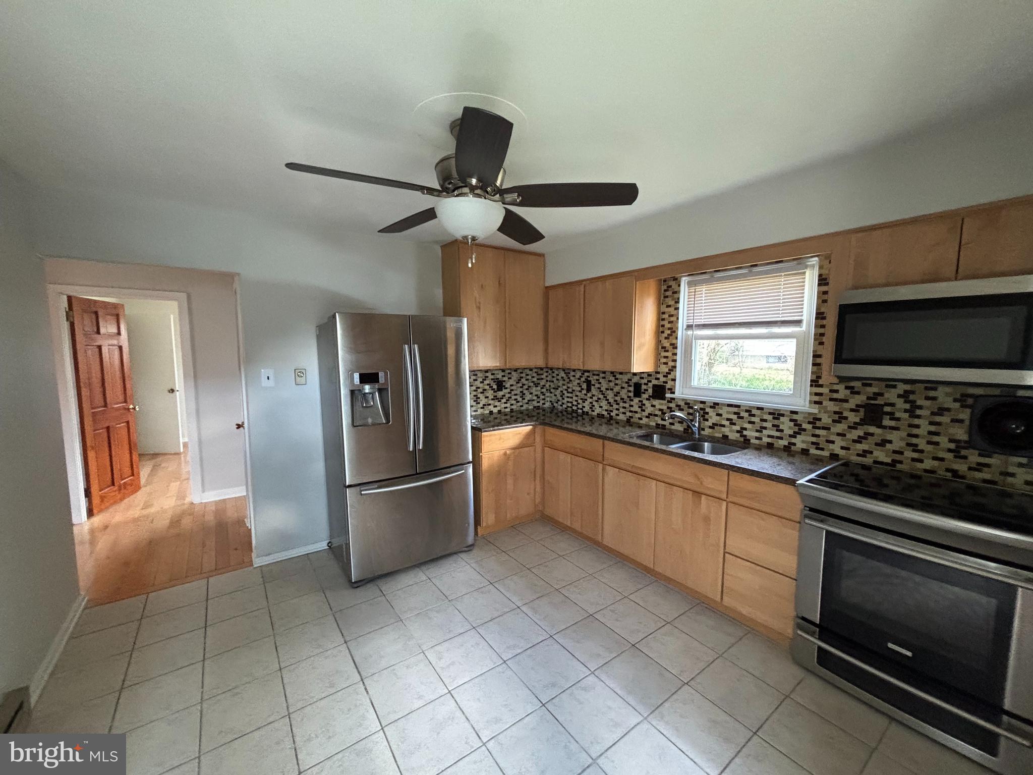 AMBLER - Residential Lease