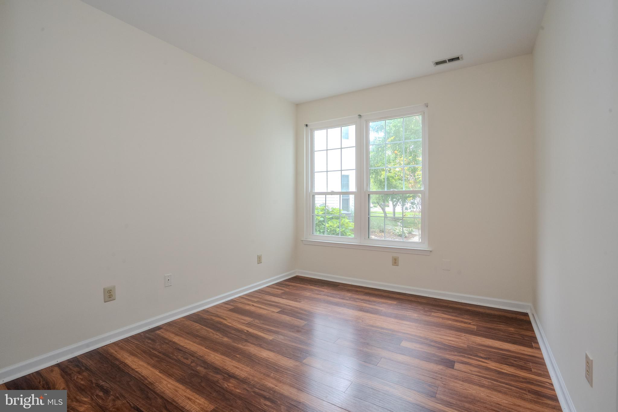 CORNERSTONE - Residential