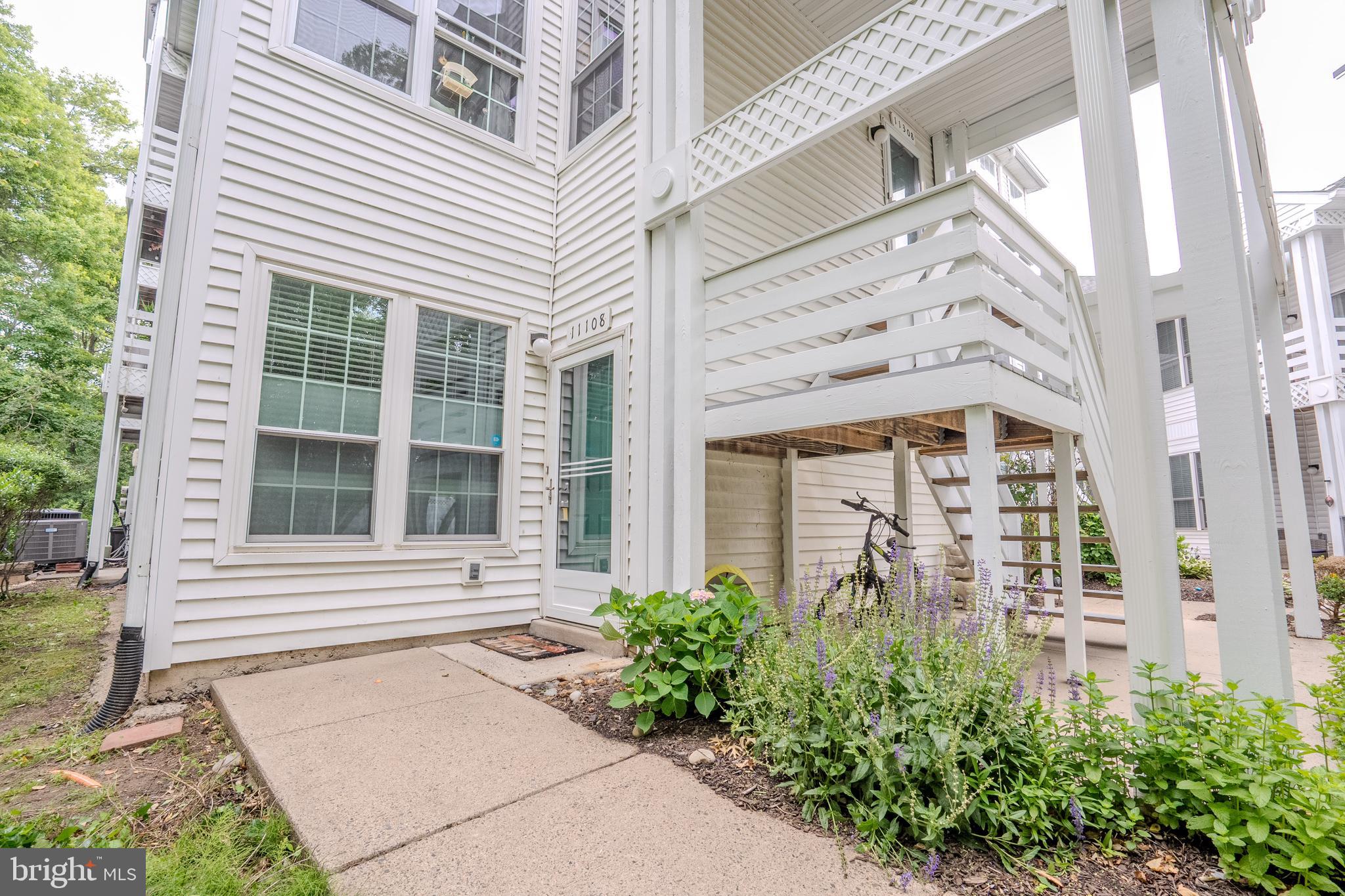 CORNERSTONE - Residential