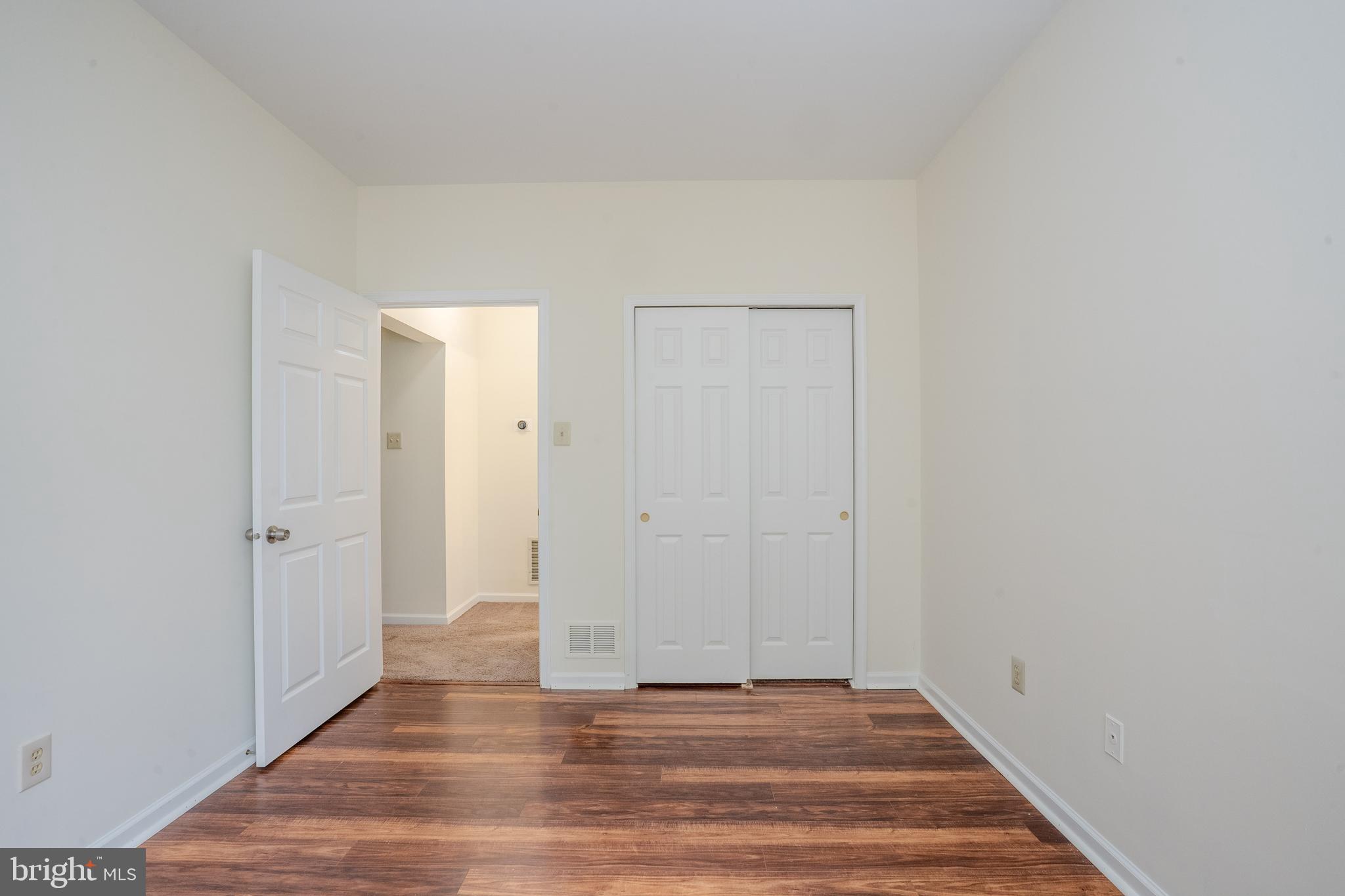 CORNERSTONE - Residential