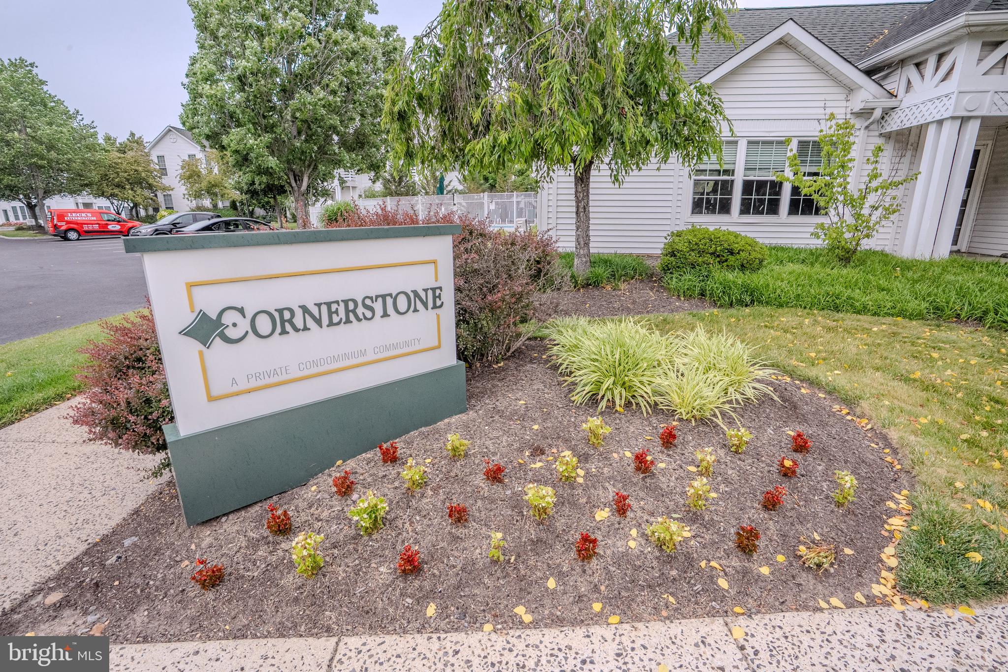 CORNERSTONE - Residential