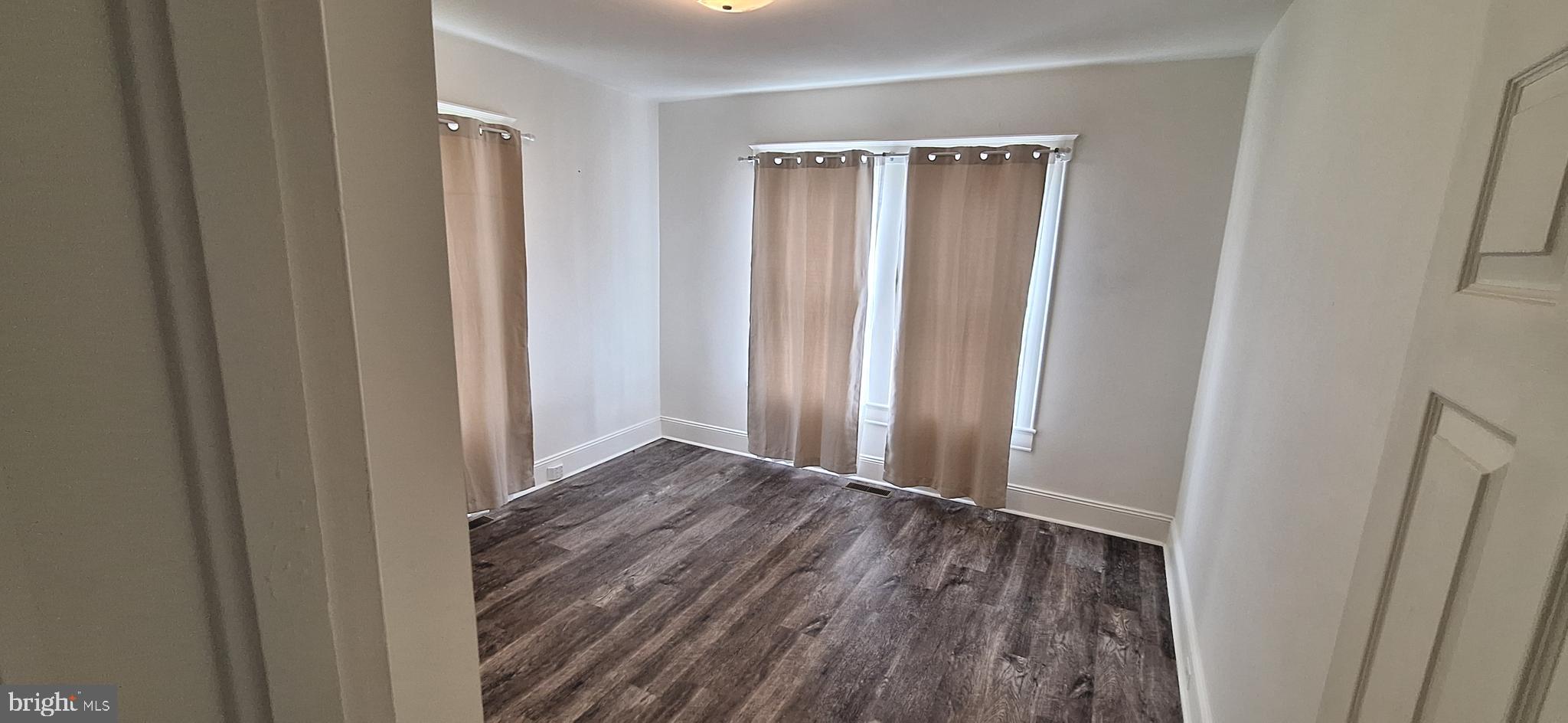 EAST CAMBRIDGE - Commercial Sale