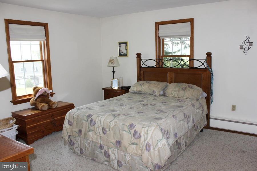 WHITE OAK - Residential