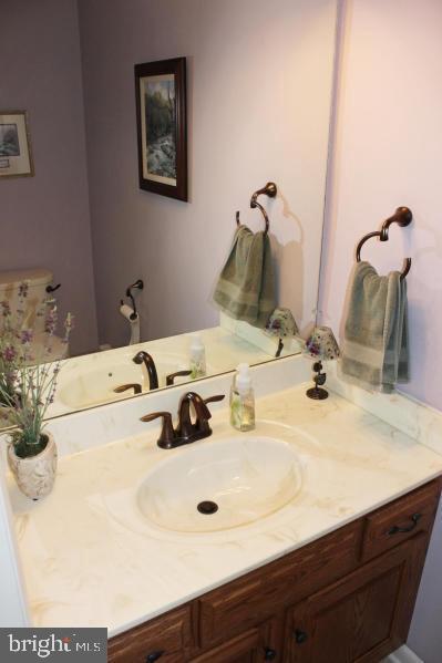 WHITE OAK - Residential