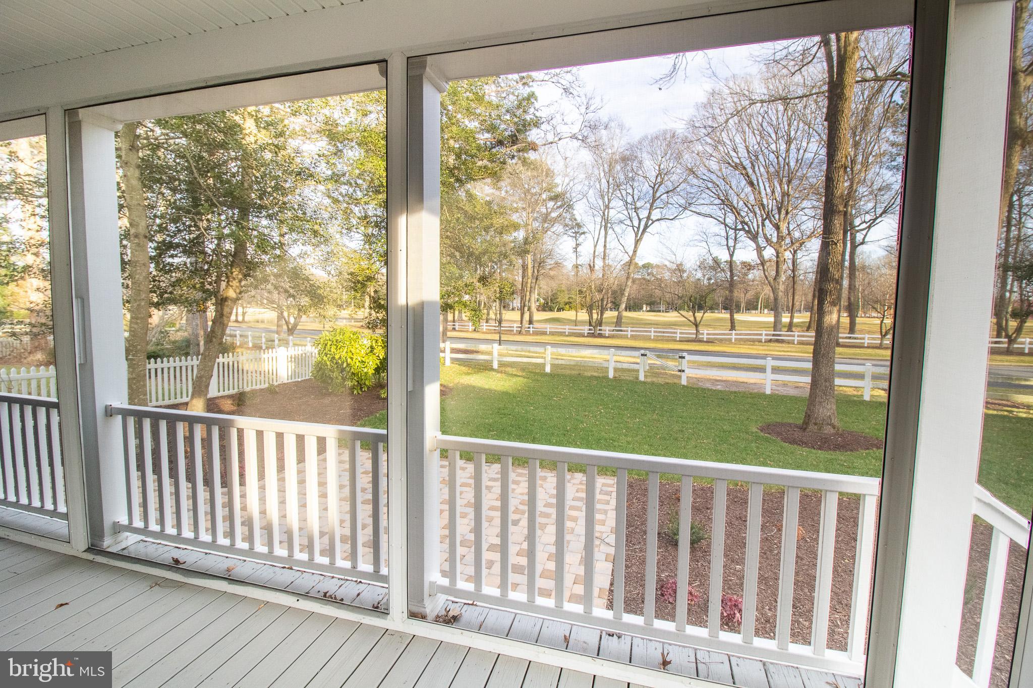 BAYWOOD - Residential
