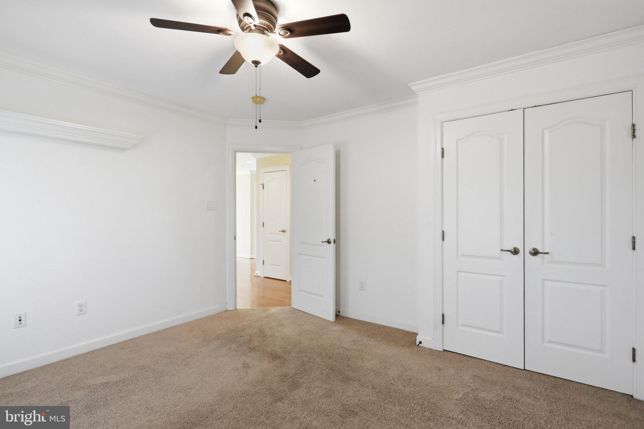 GRAND POINT CROSSING - Residential