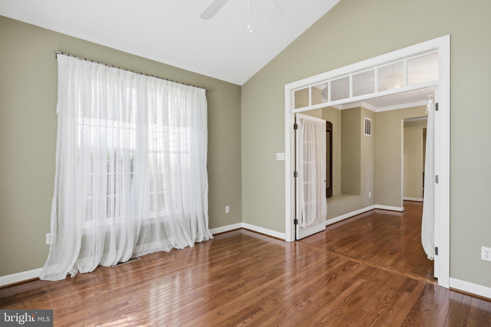 GRAND POINT CROSSING - Residential
