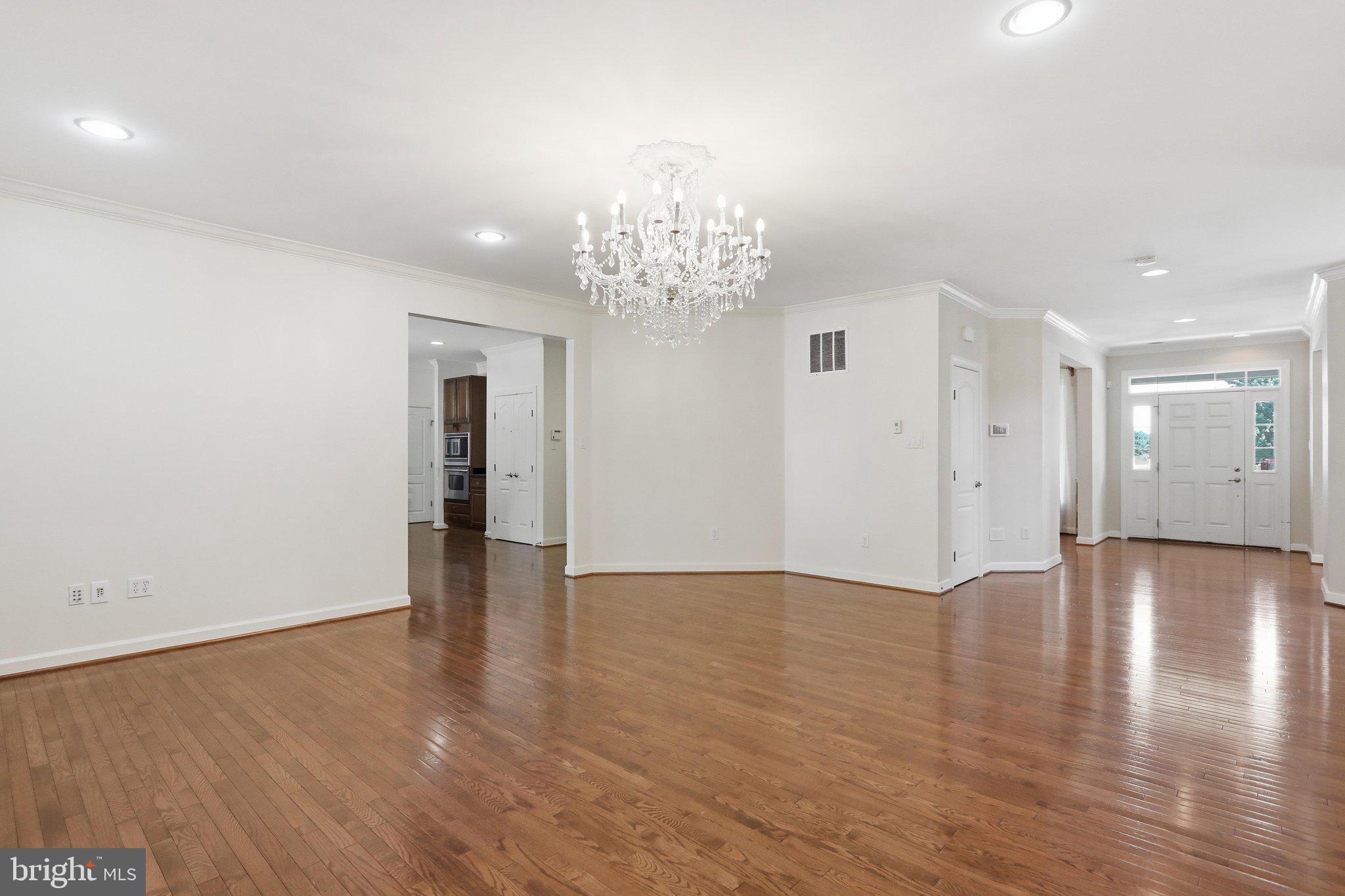 GRAND POINT CROSSING - Residential