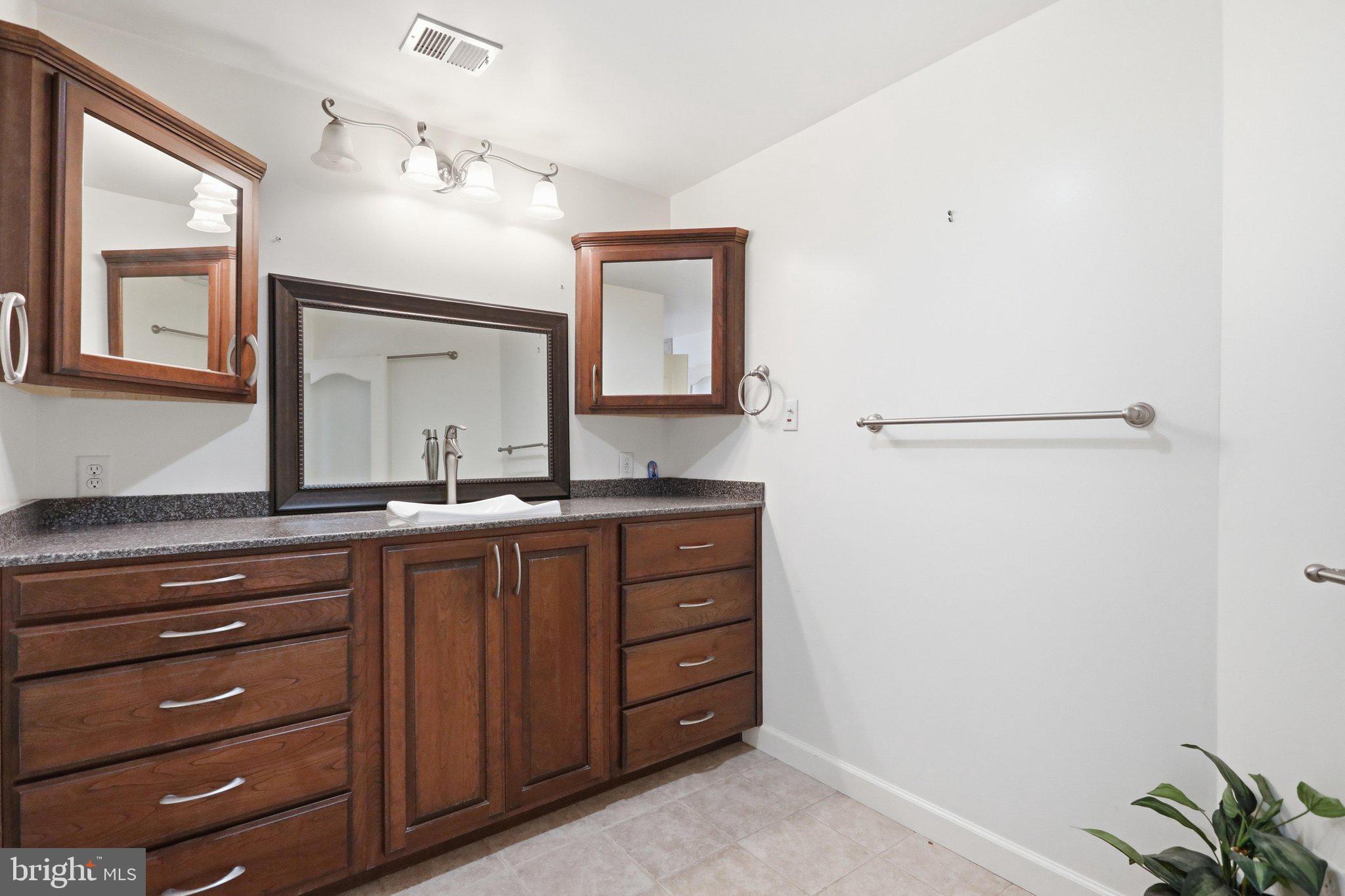 GRAND POINT CROSSING - Residential