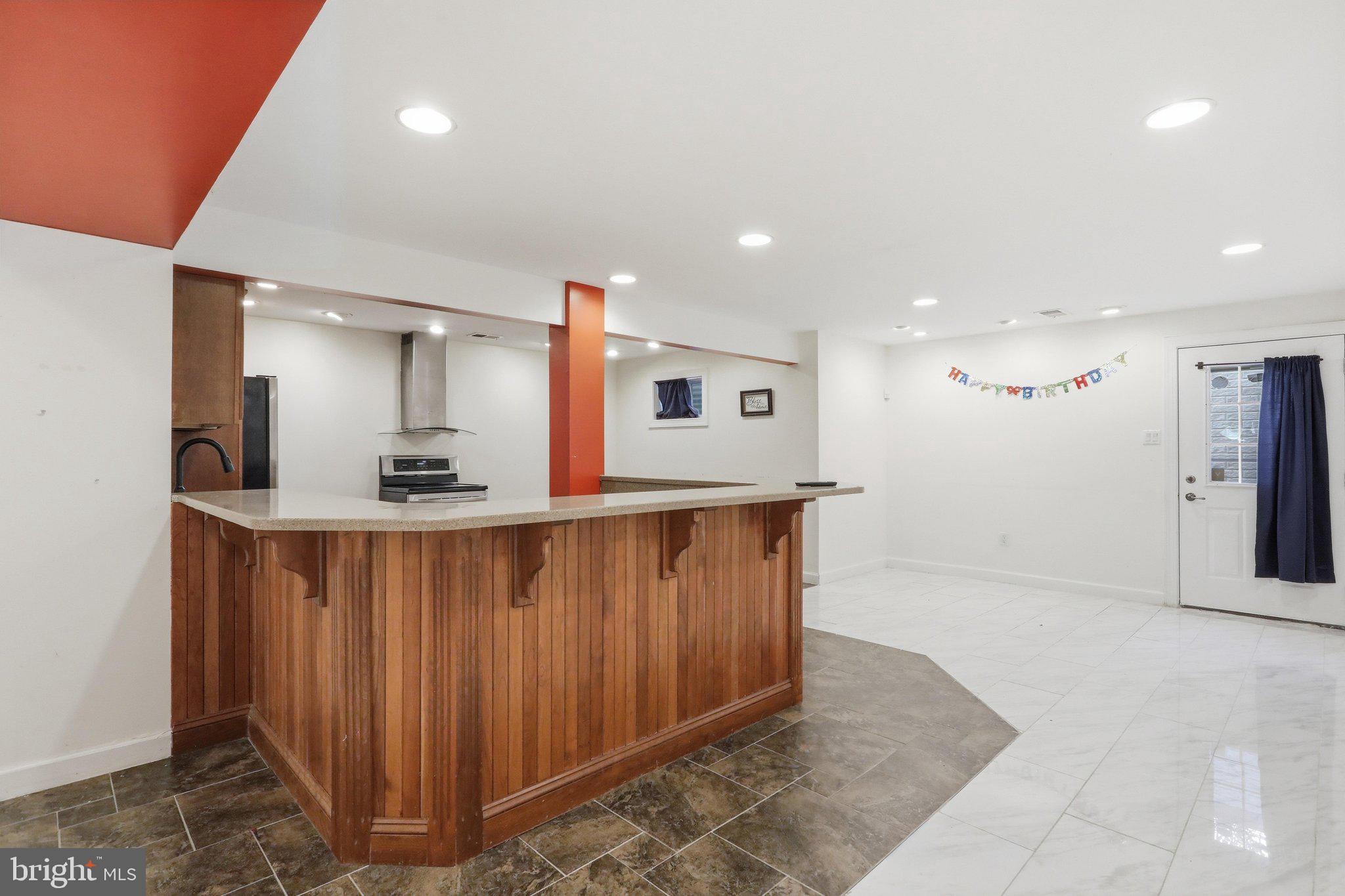 GRAND POINT CROSSING - Residential