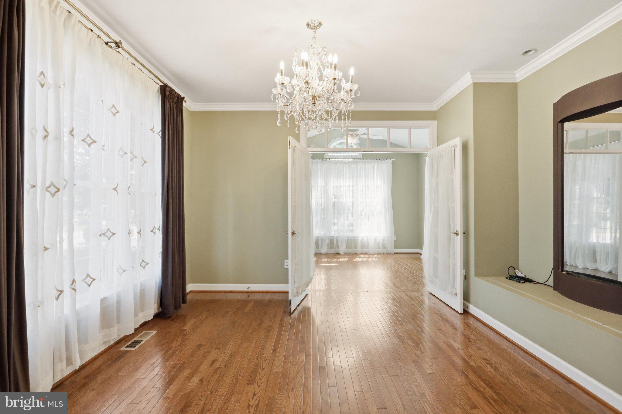 GRAND POINT CROSSING - Residential