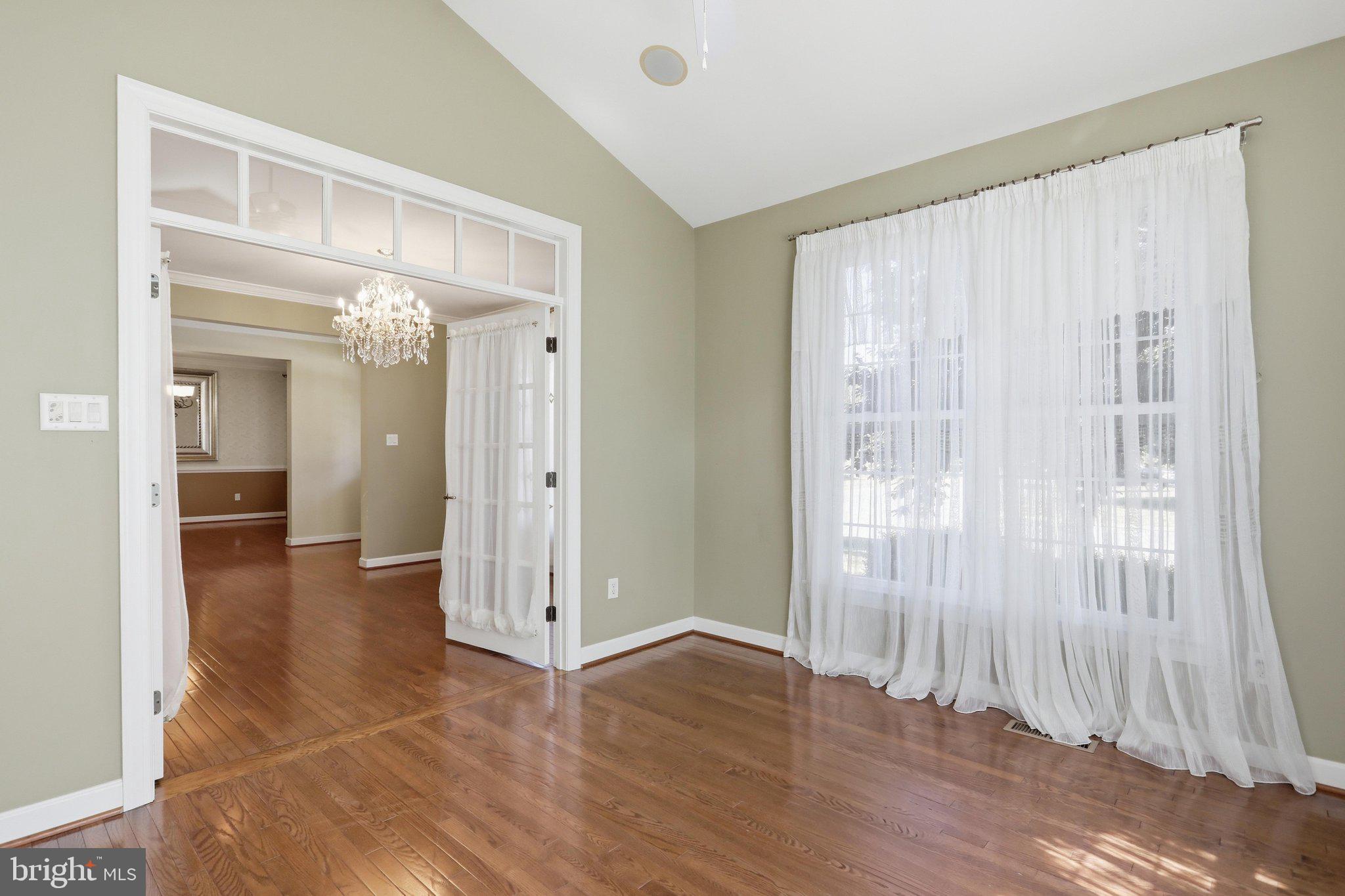 GRAND POINT CROSSING - Residential