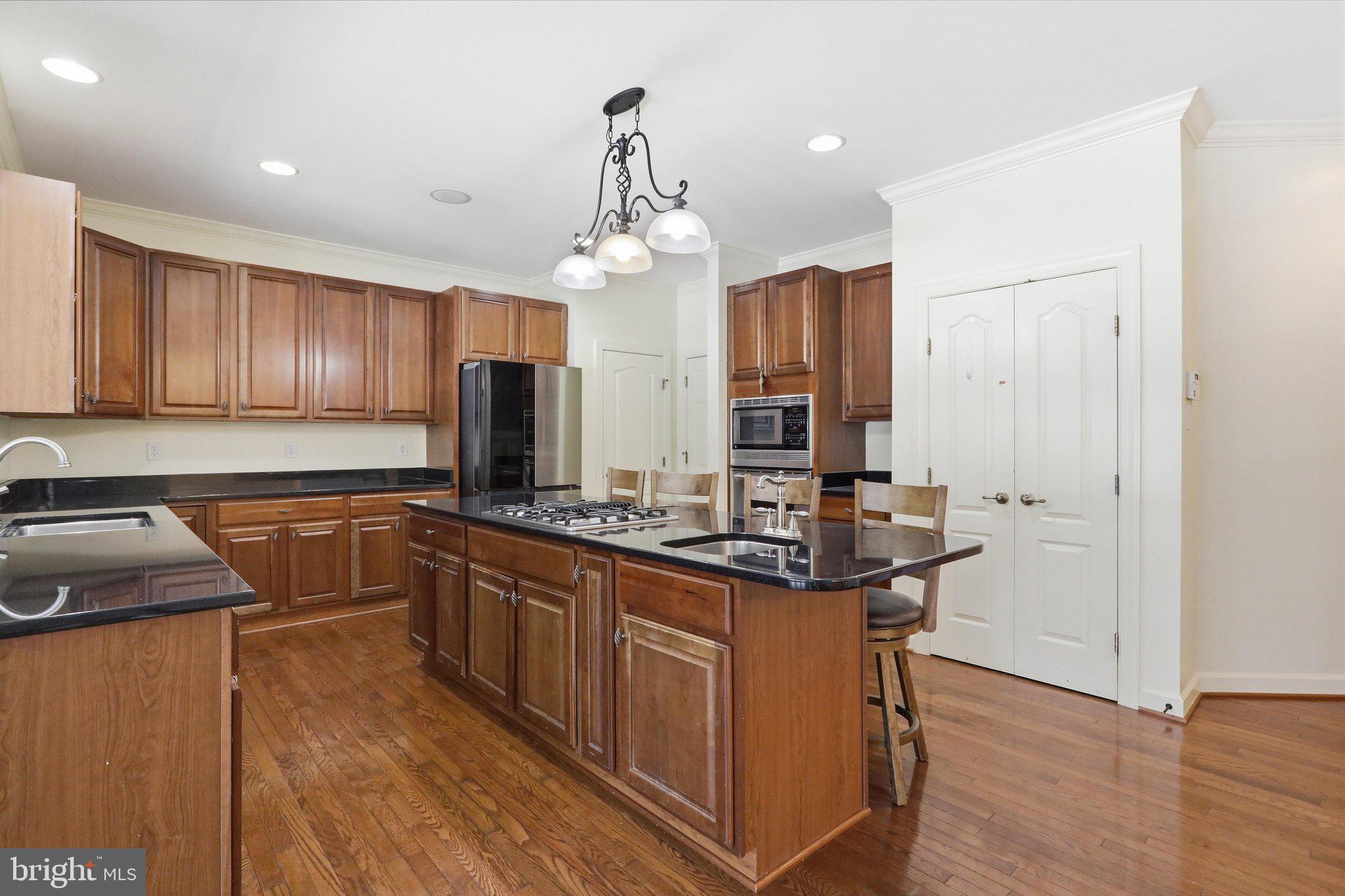 GRAND POINT CROSSING - Residential