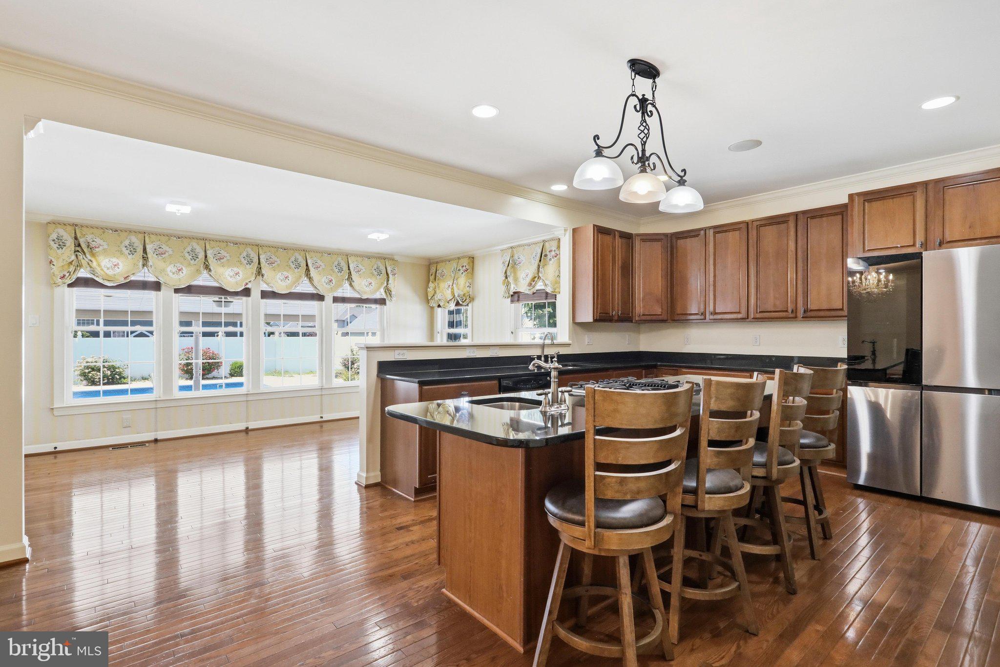 GRAND POINT CROSSING - Residential