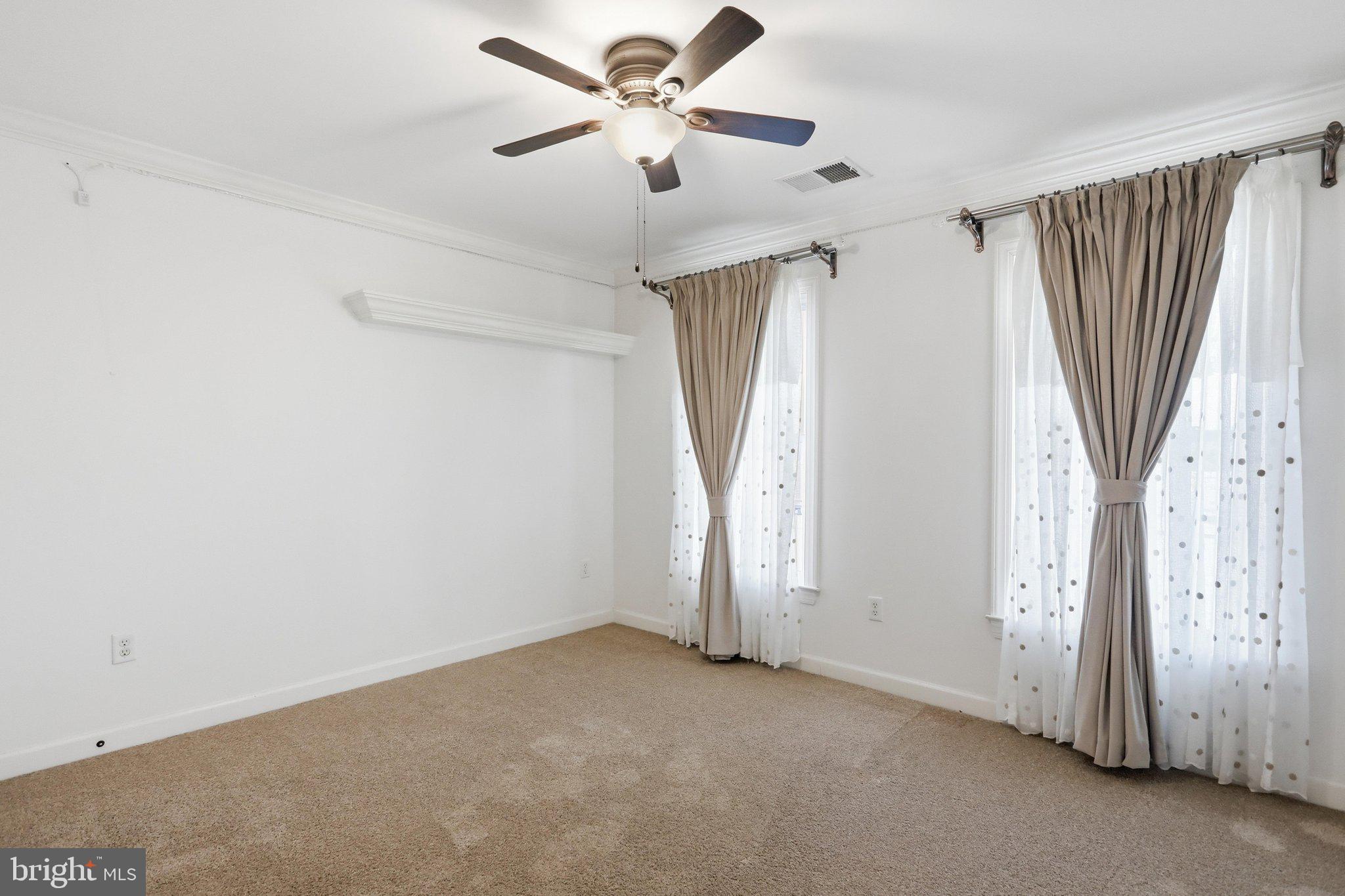 GRAND POINT CROSSING - Residential
