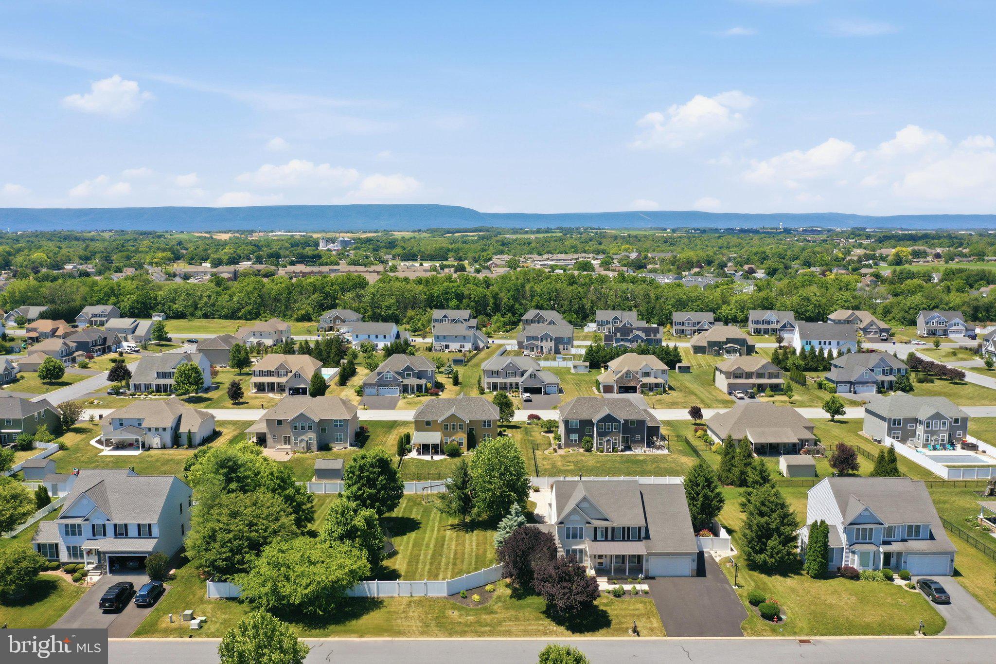 GRAND POINT CROSSING - Residential