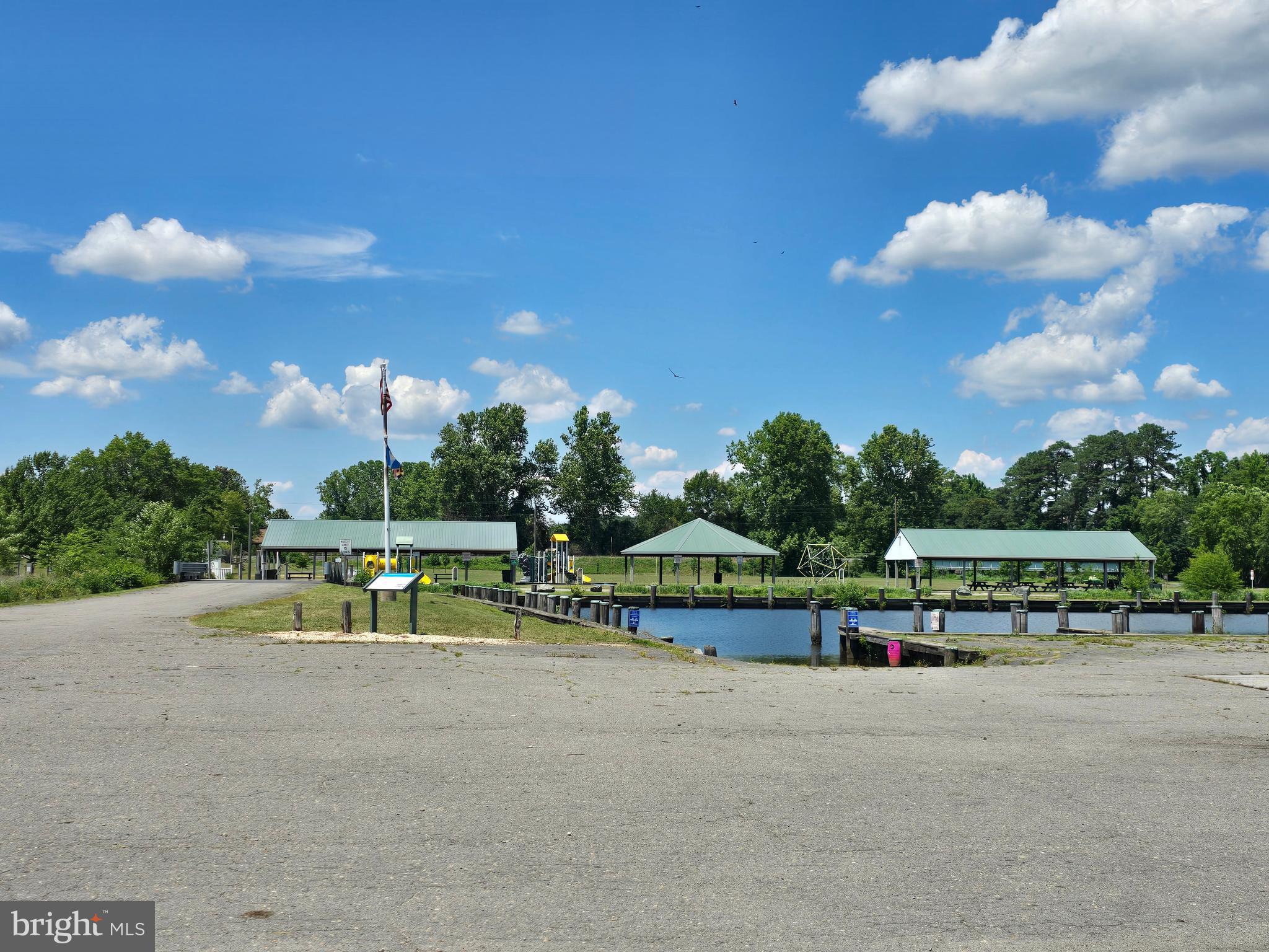 FEDERALSBURG - Residential
