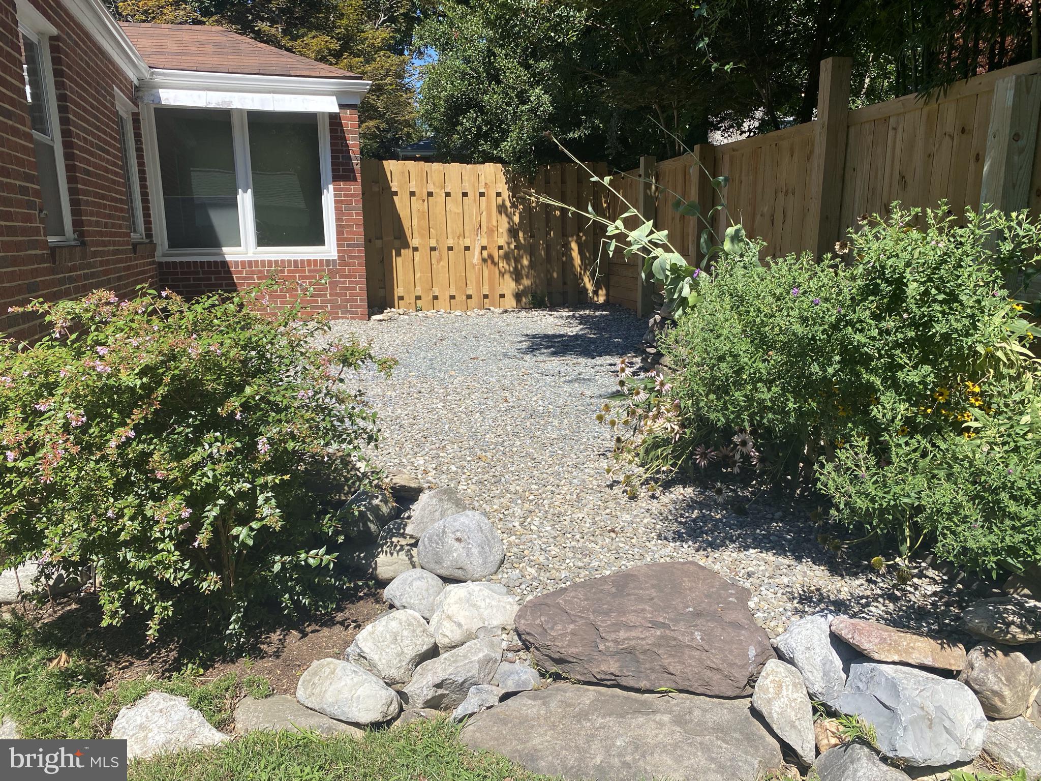 SOUTH FOUR CORNERS - Residential