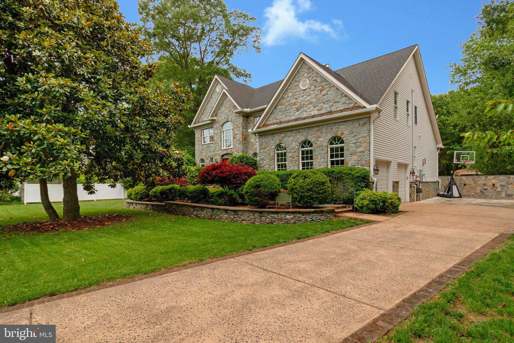 HYBLA VALLEY FARMS - Residential