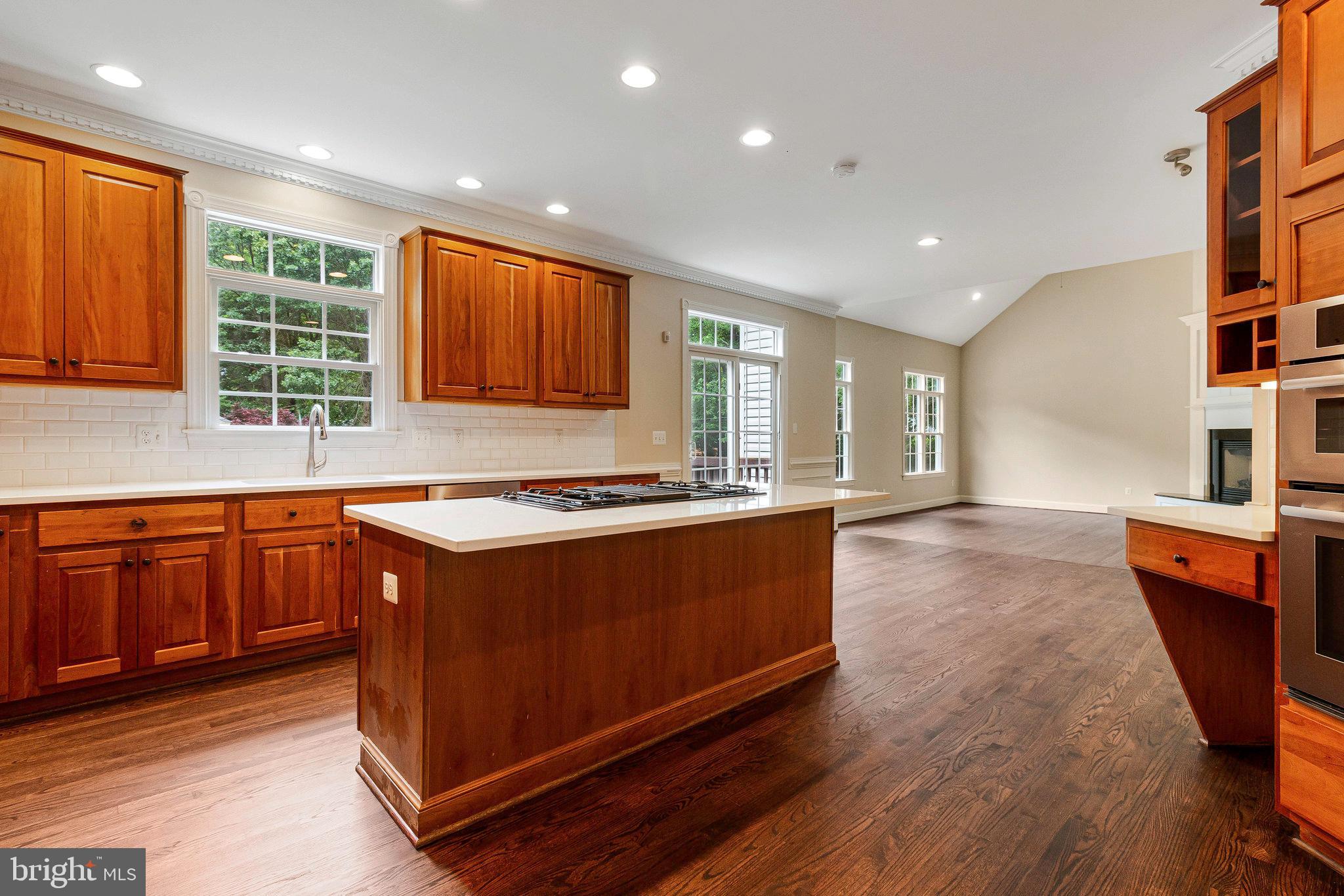 HYBLA VALLEY FARMS - Residential