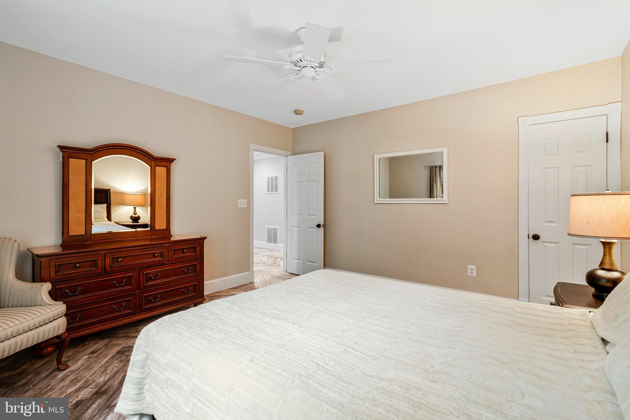 HYBLA VALLEY FARMS - Residential