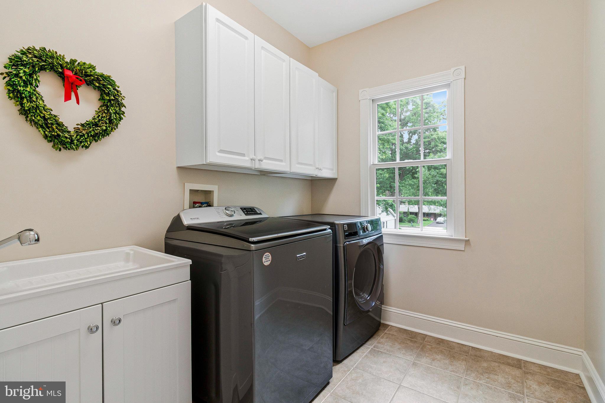 HYBLA VALLEY FARMS - Residential