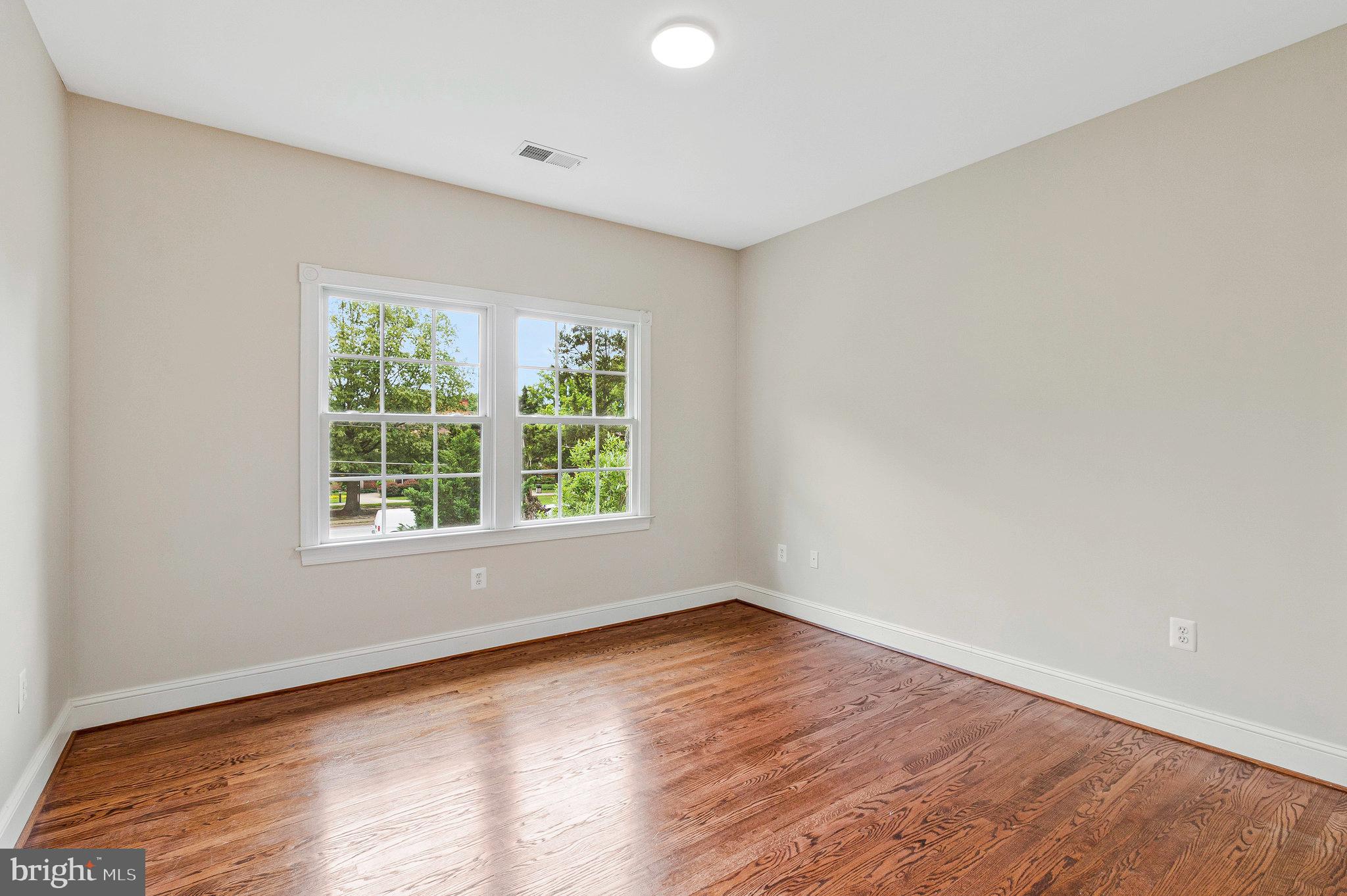 HYBLA VALLEY FARMS - Residential