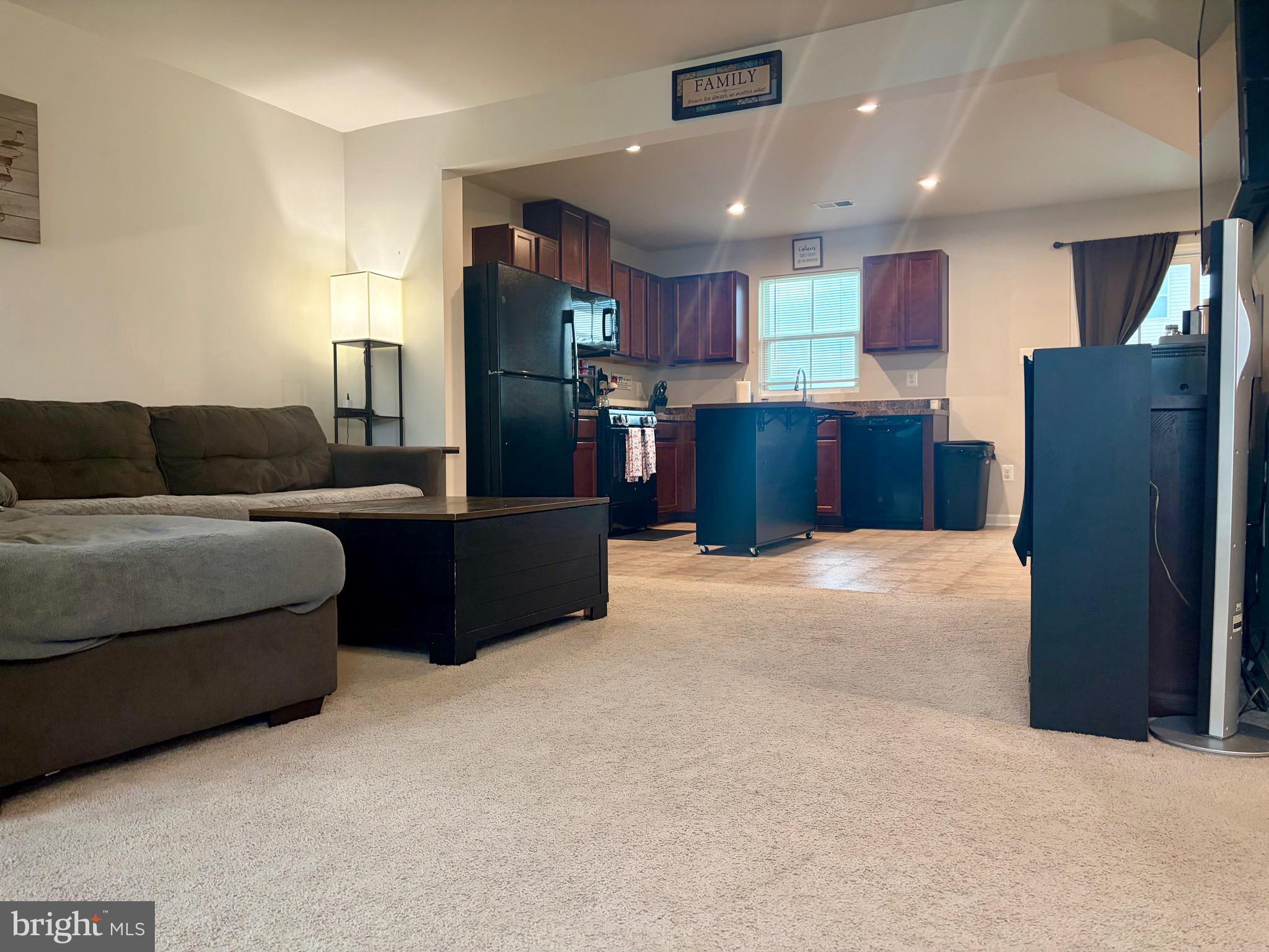 THE LAKES AT MARTINSBURG - Residential