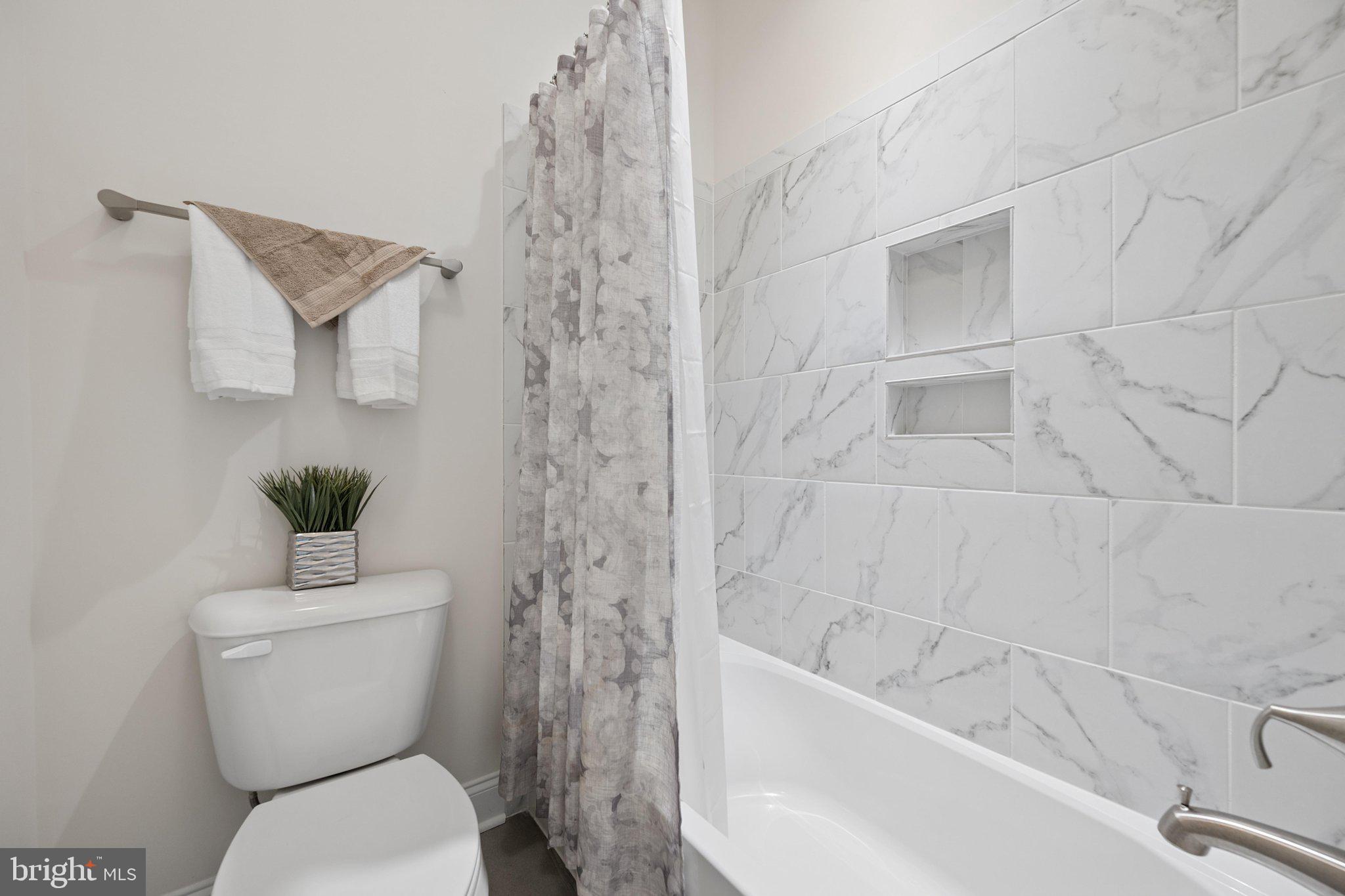 ARCHERS GLEN-PLAT 1> - Residential