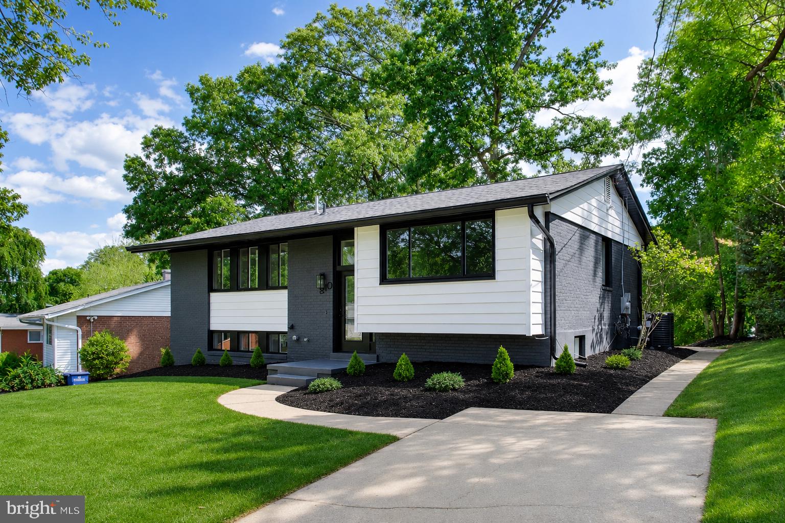 FOREST KNOLLS - Residential
