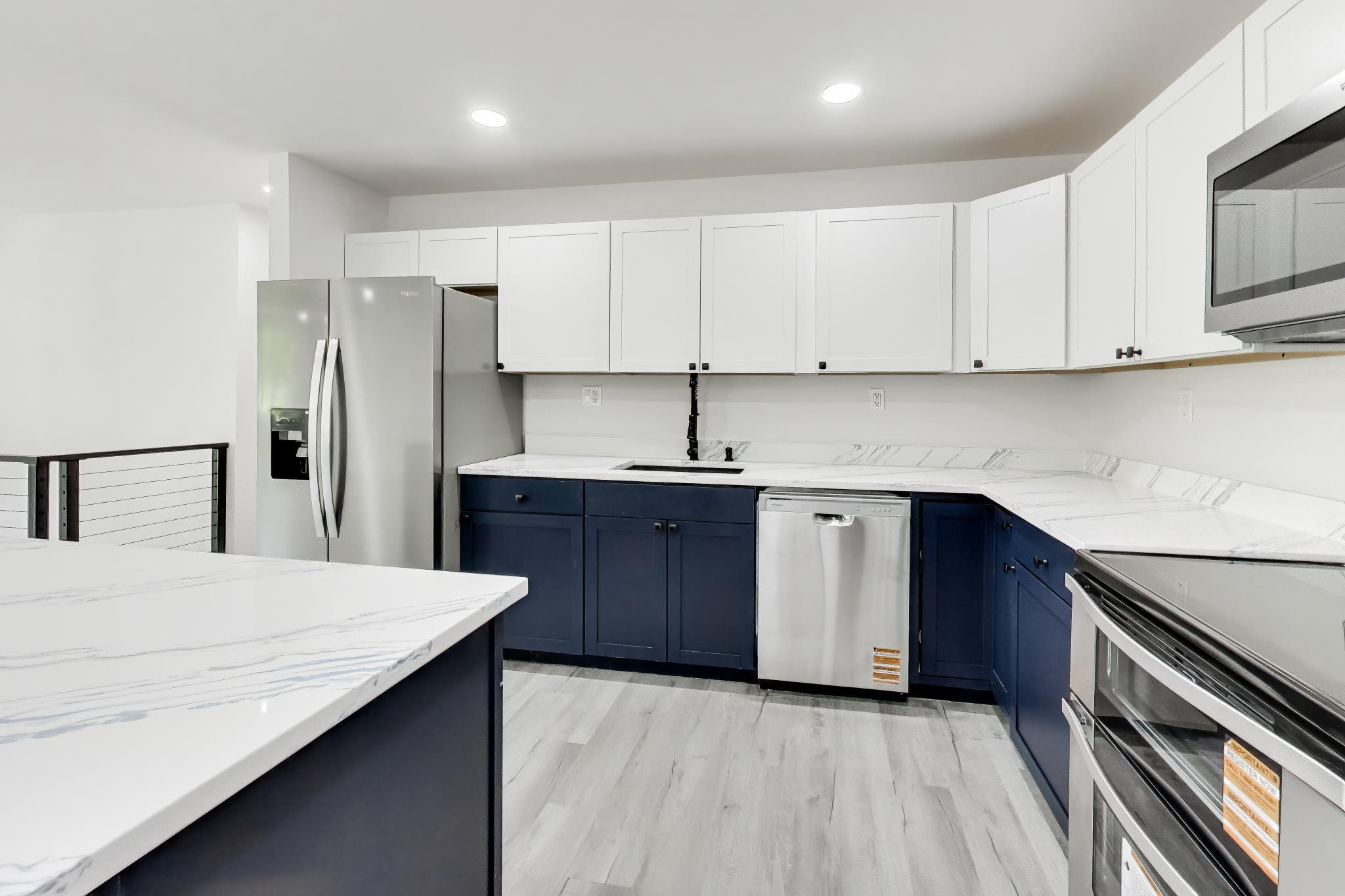 FOREST KNOLLS - Residential