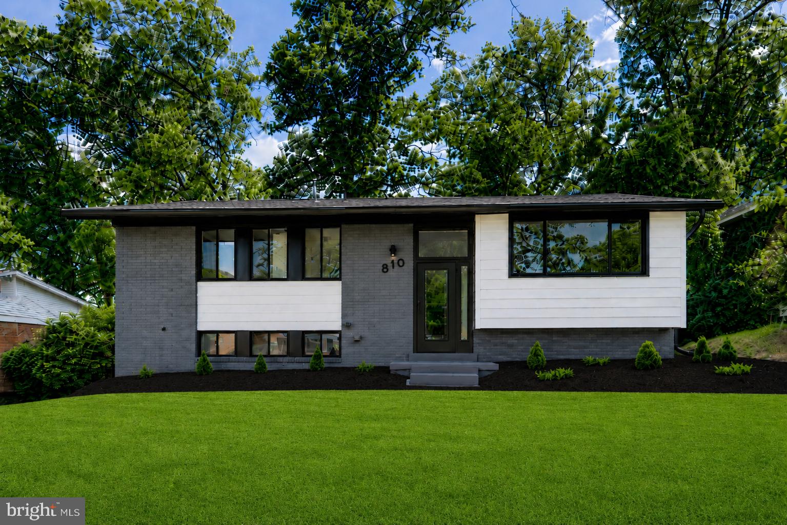 FOREST KNOLLS - Residential