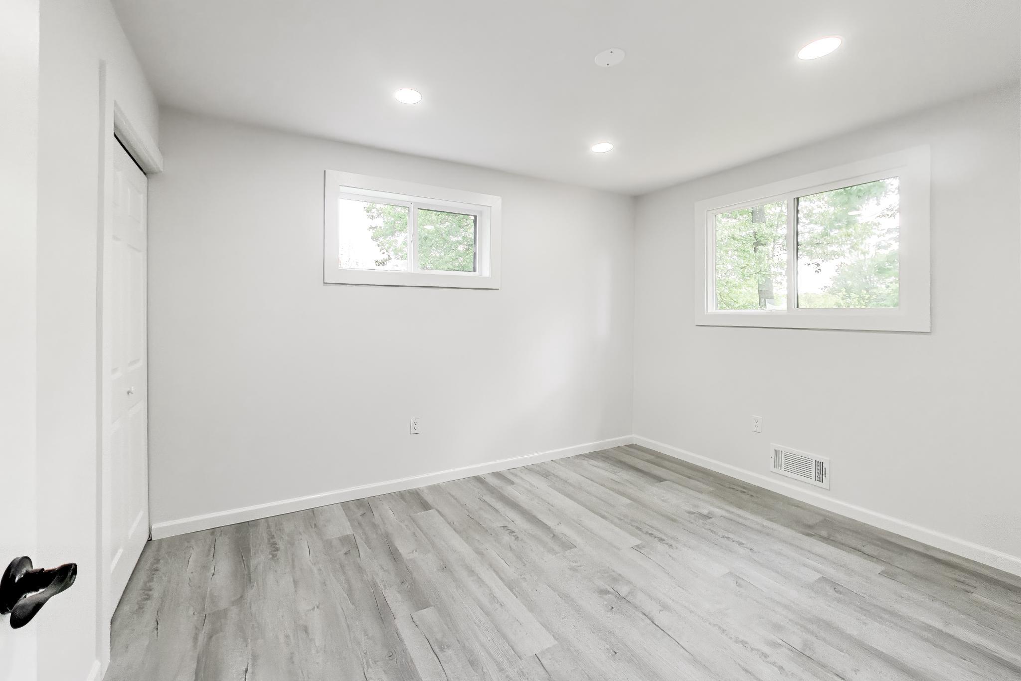 FOREST KNOLLS - Residential