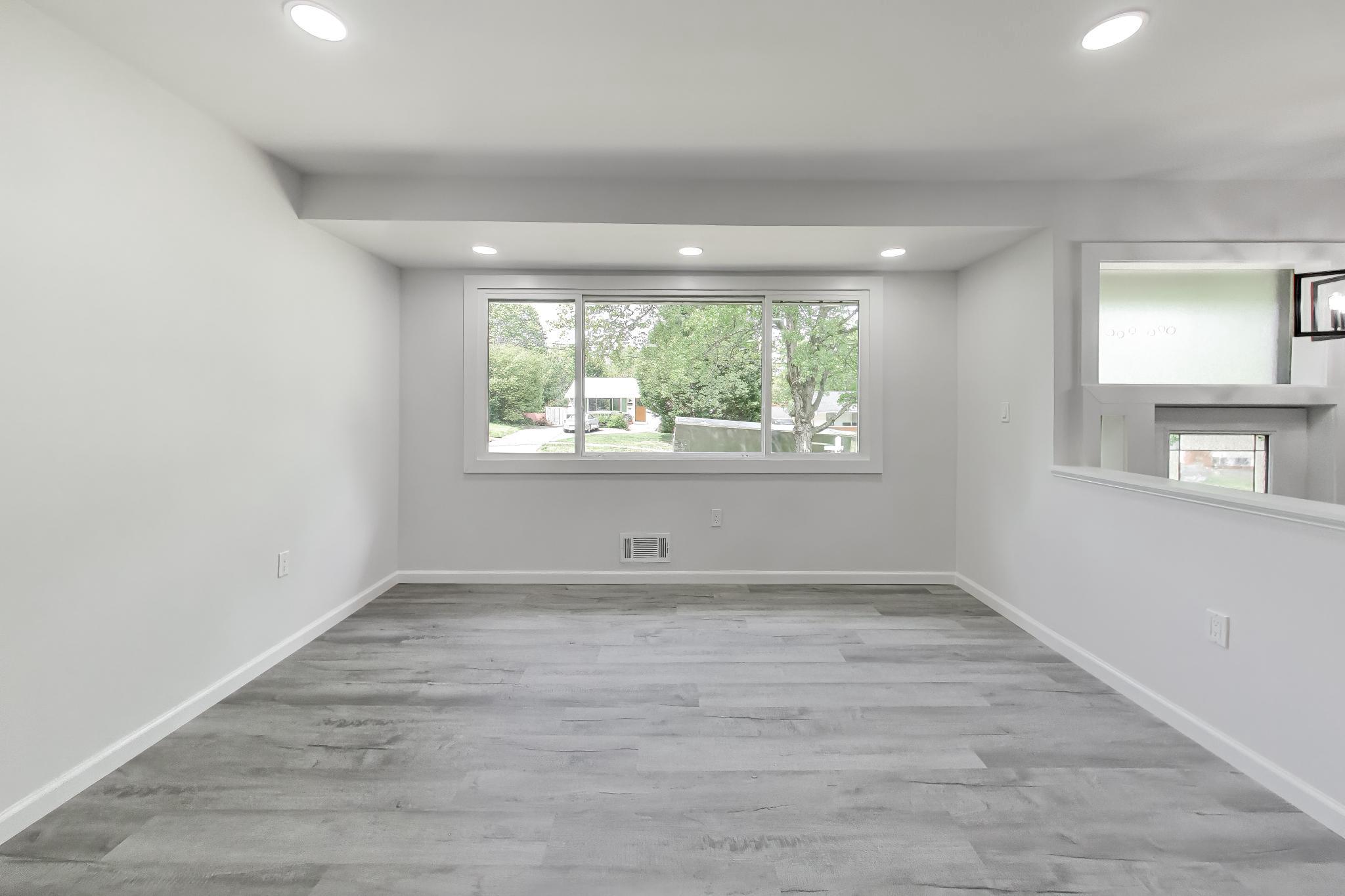 FOREST KNOLLS - Residential