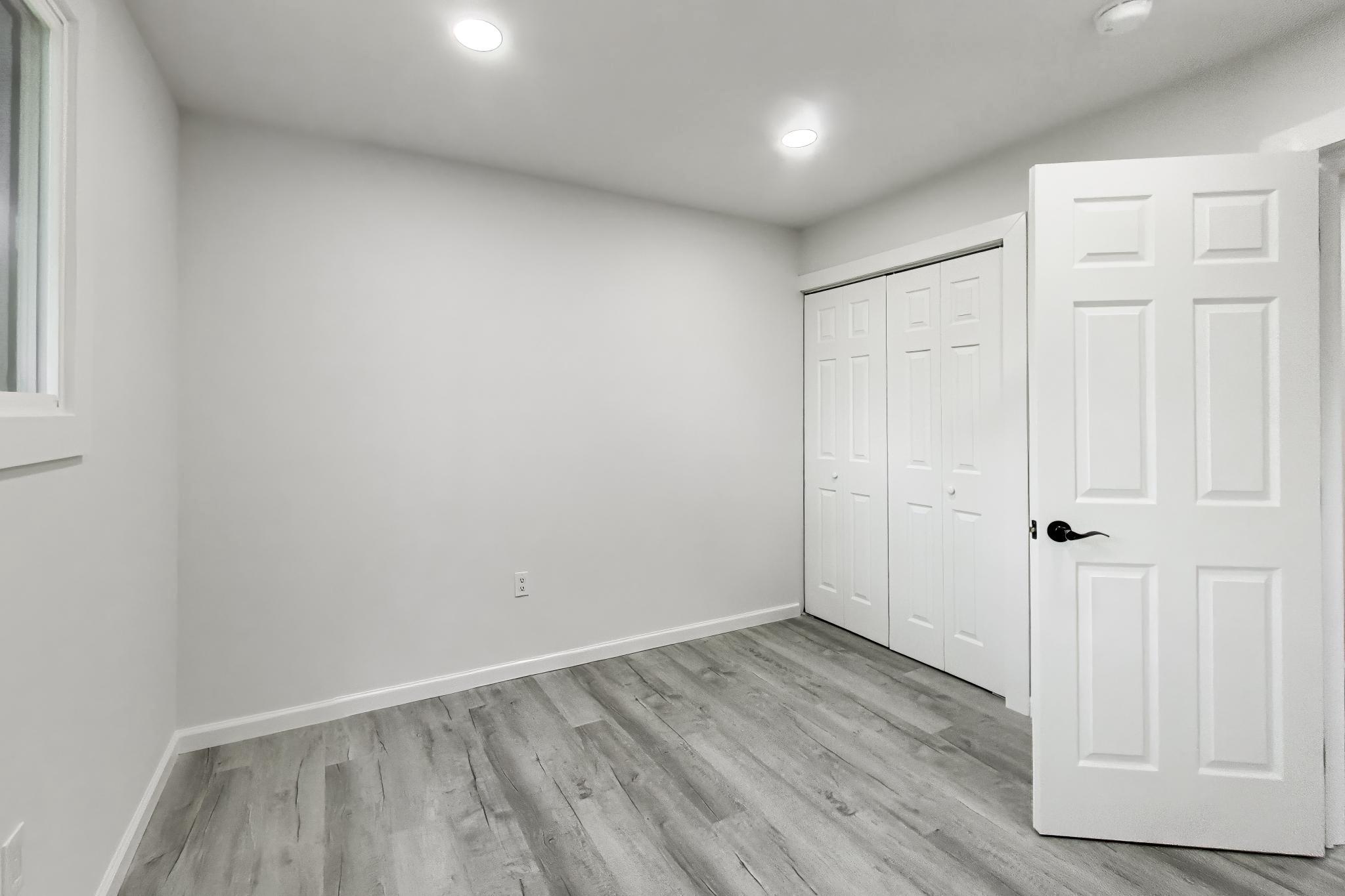 FOREST KNOLLS - Residential