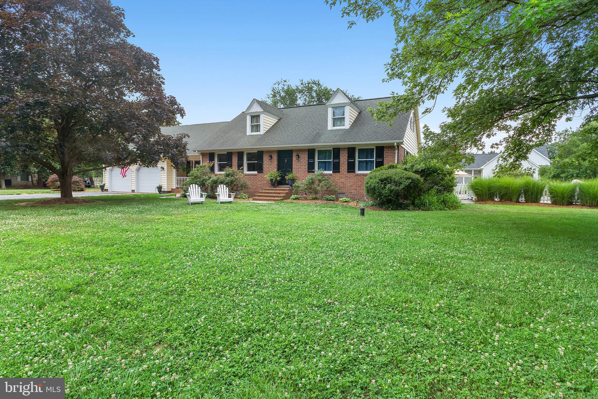 Gorgeous house on River Rd in the Queen Anne's County side of Chestertown.  3 total bedrooms and 2.5 baths. The main bedroom is on the first floor.  Stunning sun room, patio and pool.  2 car garage. Living room and den.