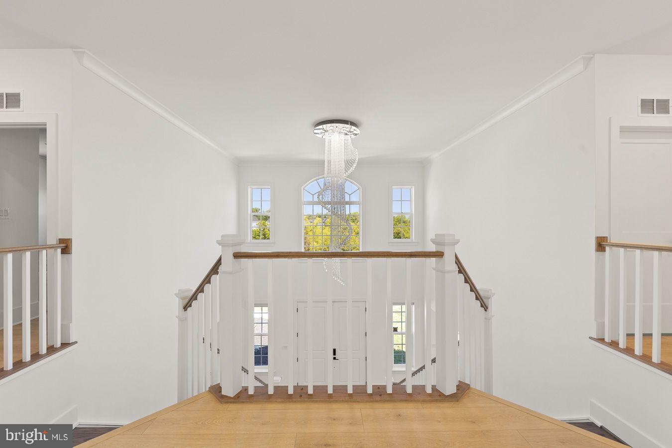 TANAGER - Residential