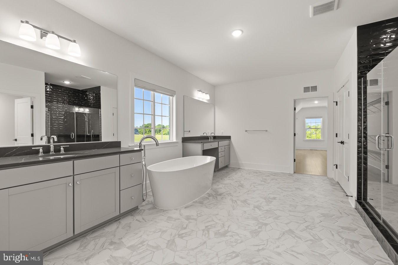 TANAGER - Residential