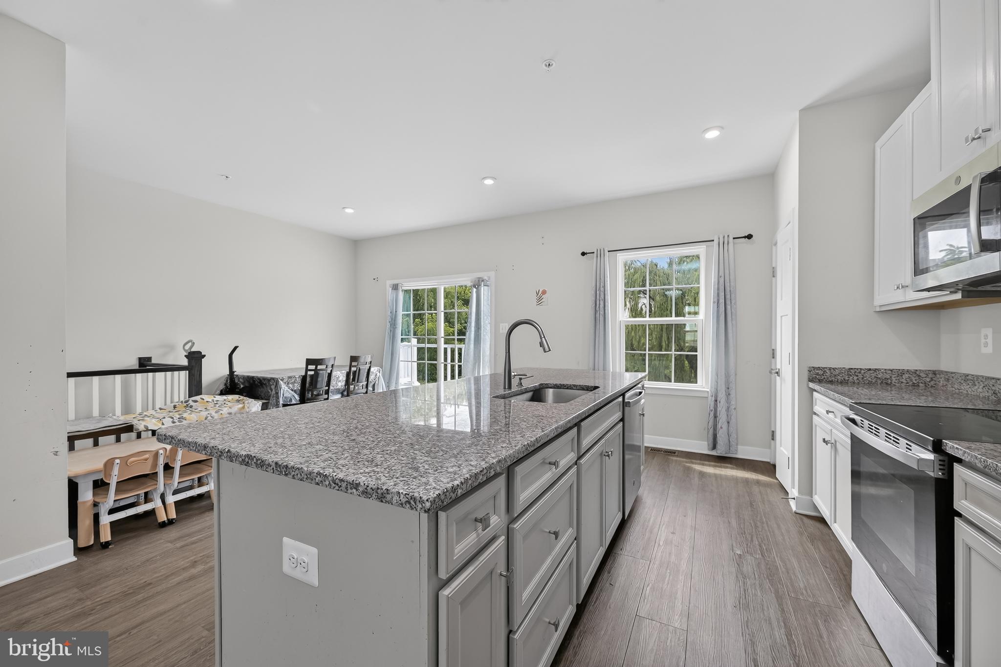 WEST PARK VILLAGE - Residential
