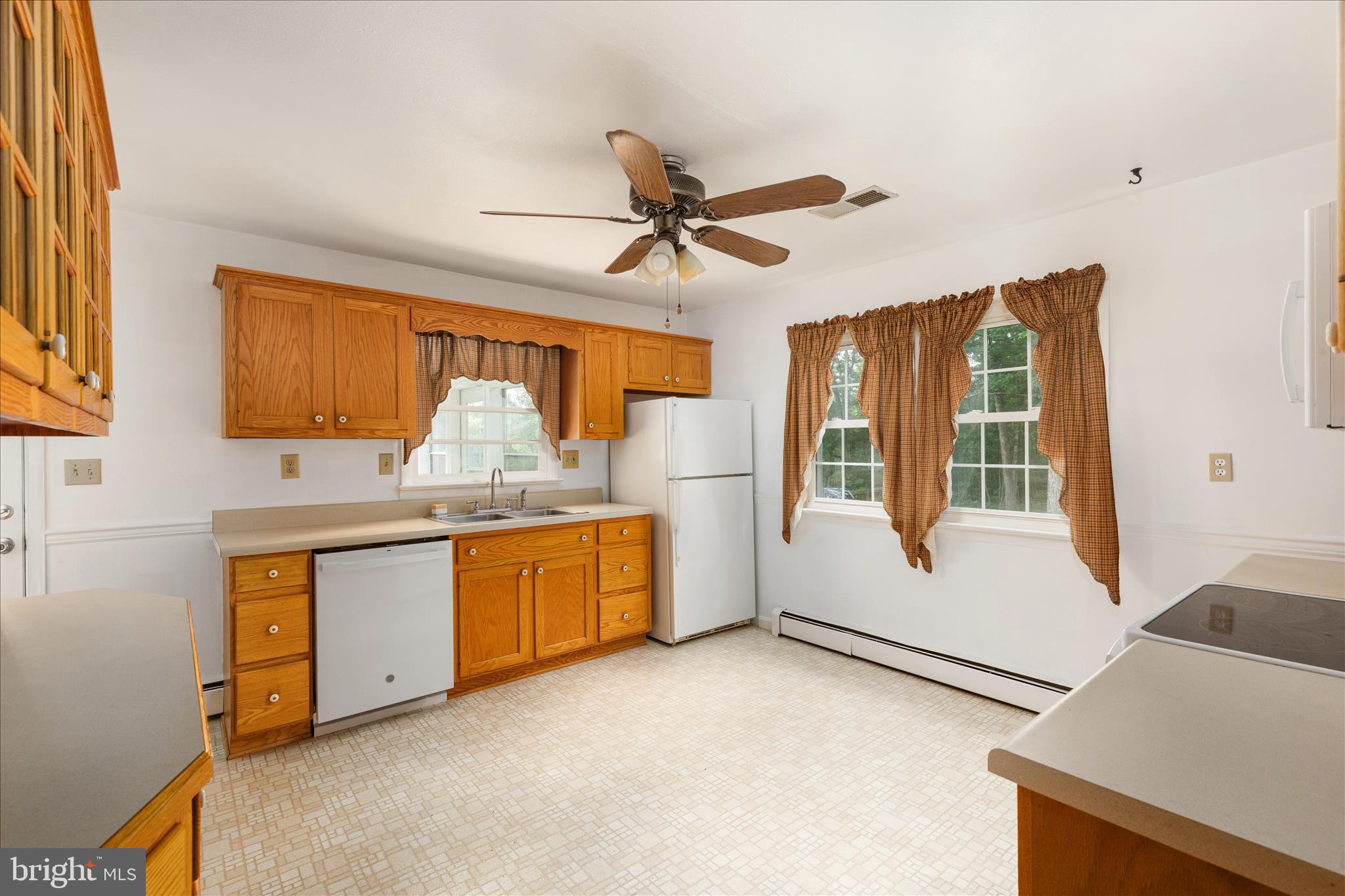 DAVIS STRASBURG - Residential
