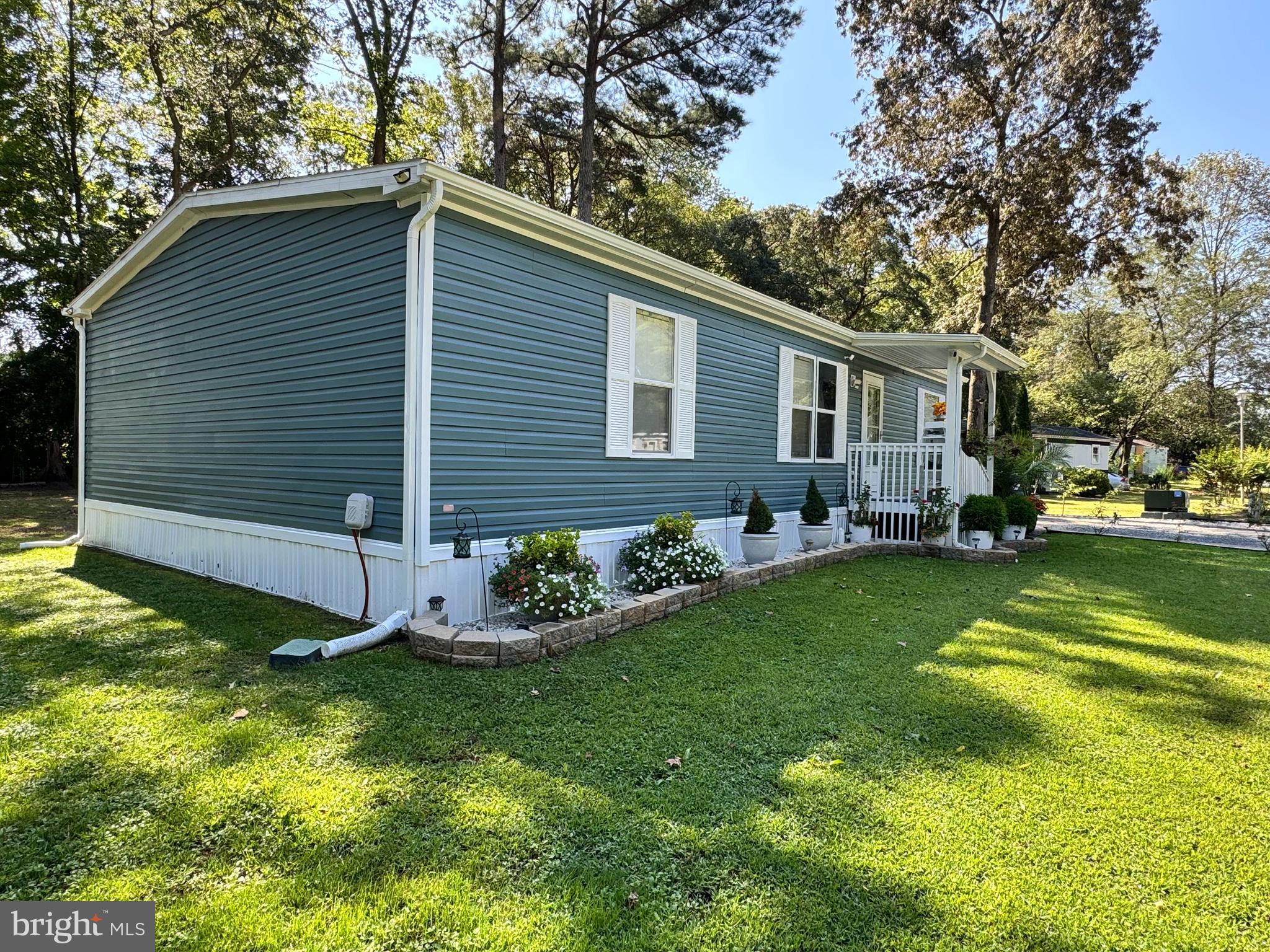 MOBILE GARDENS - Residential