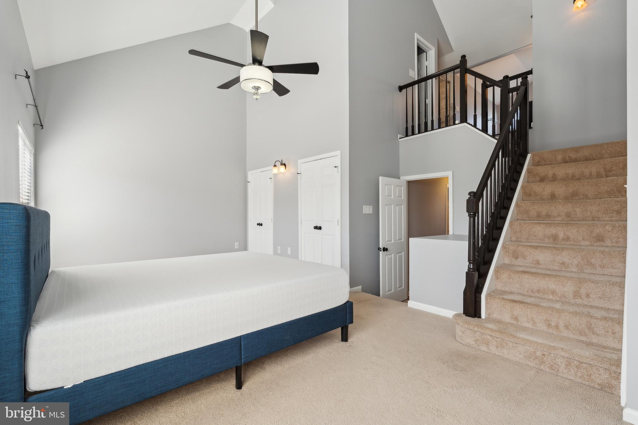 POTOMAC LAKES - Residential Lease