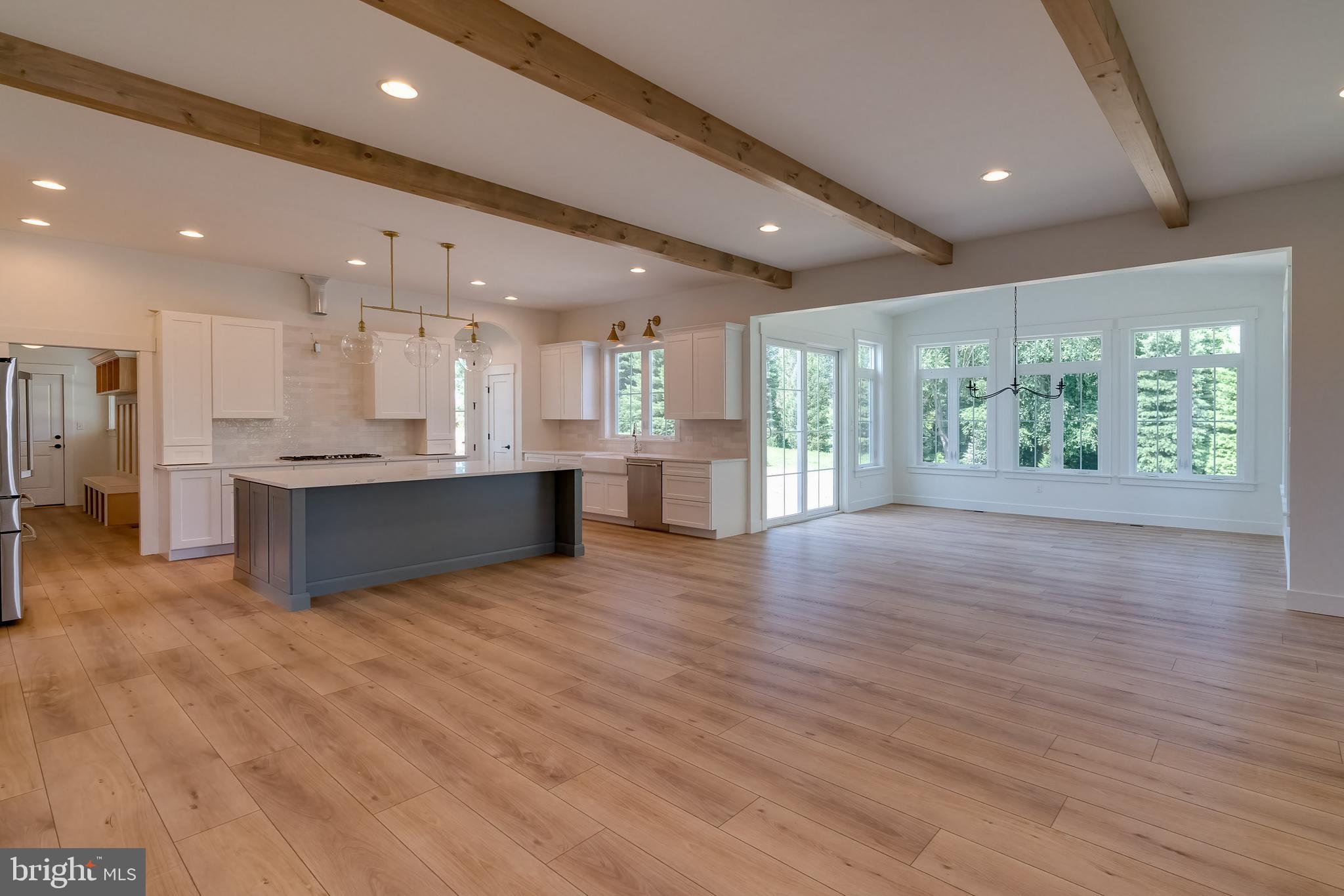WILLOW BEND ESTATES - Residential