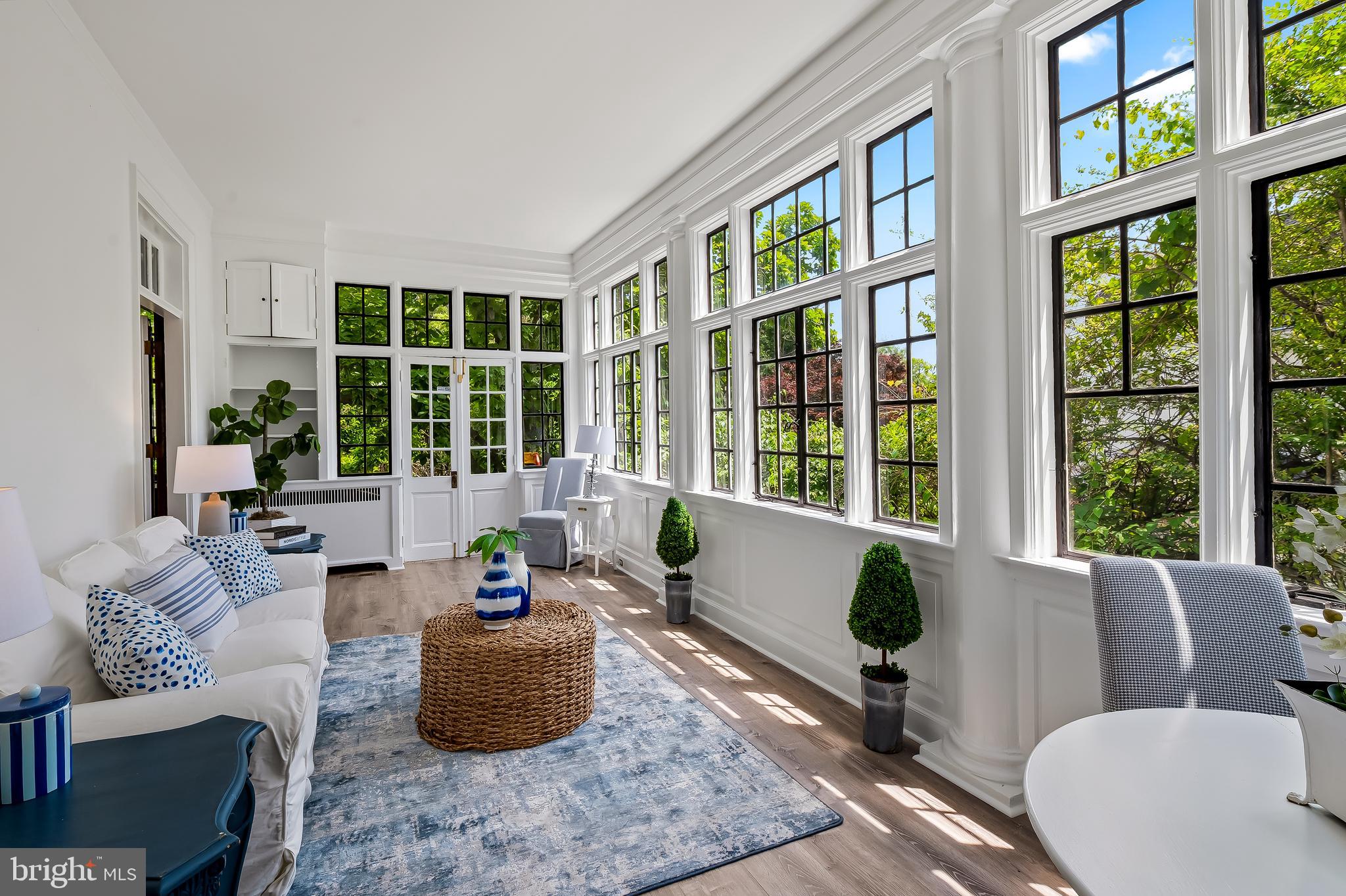 ROLAND PARK - Residential