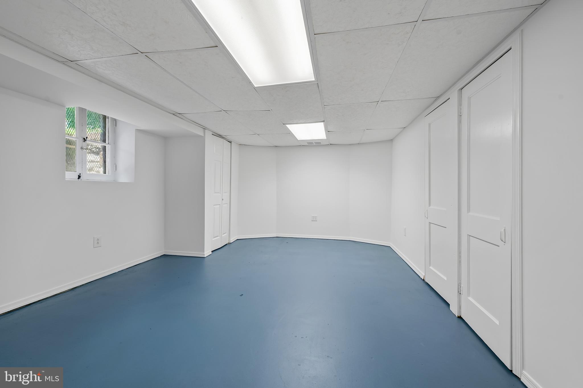 ROLAND PARK - Residential