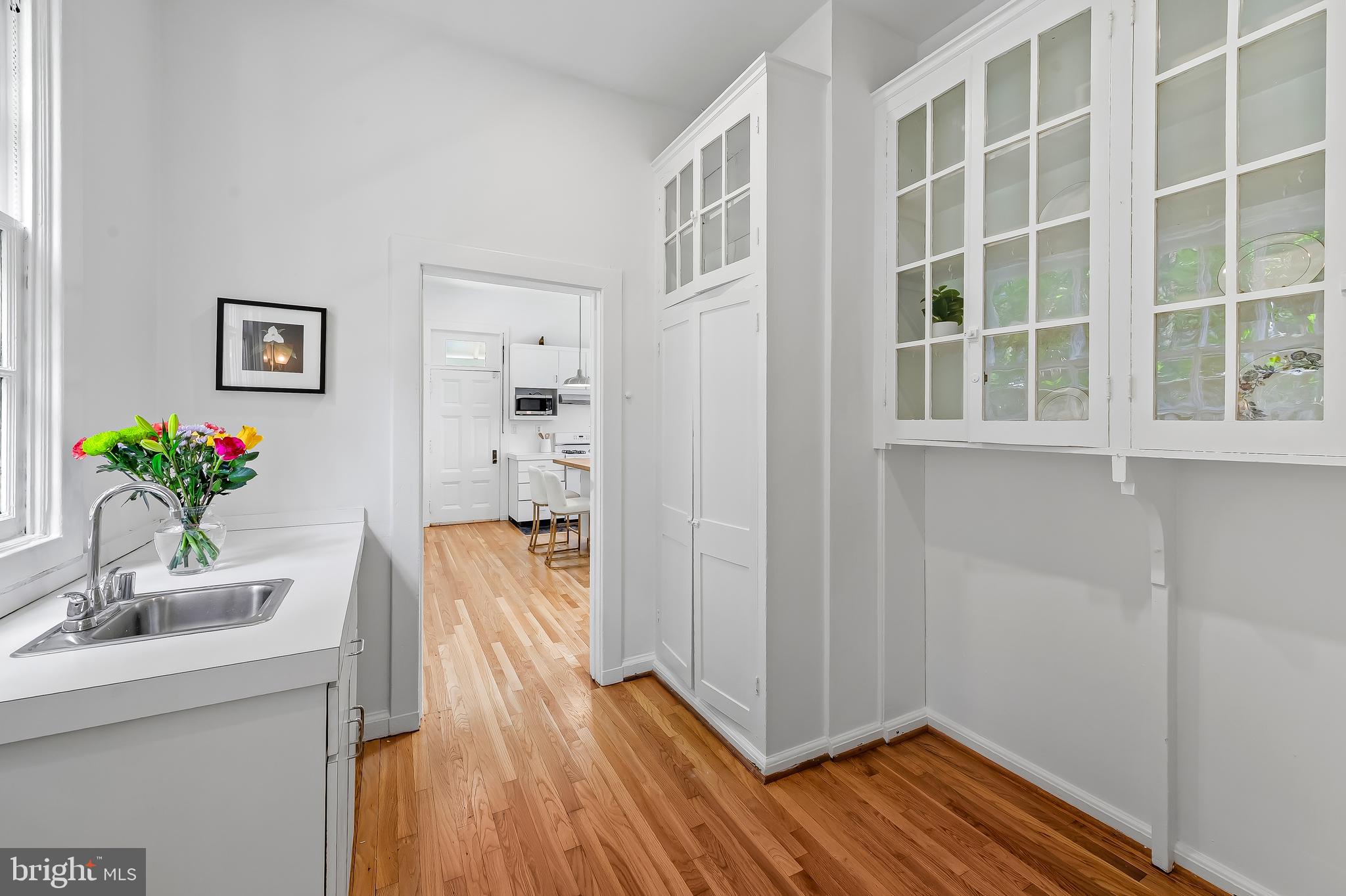 ROLAND PARK - Residential
